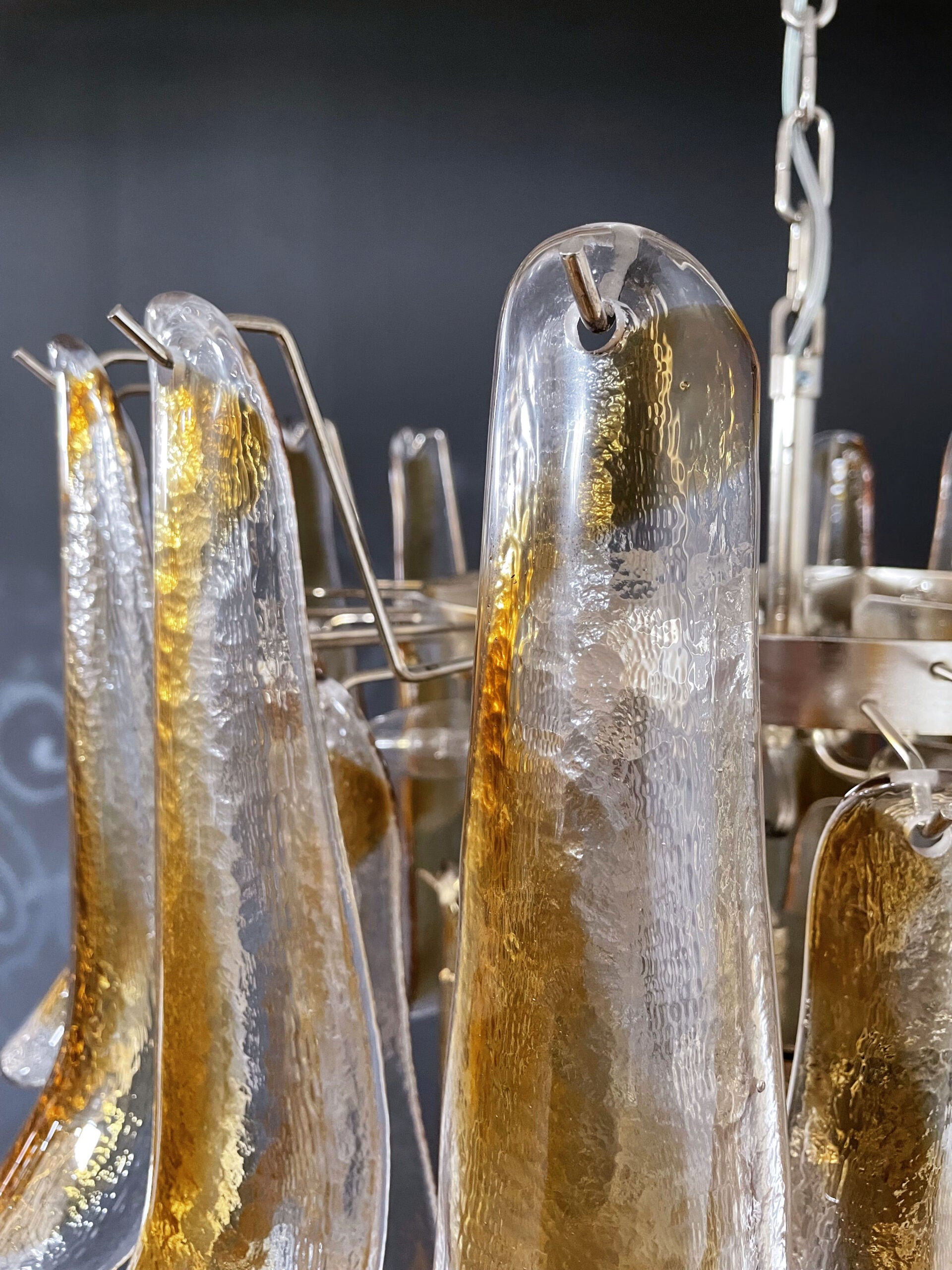 Murano Chandelier – 52 Yellow Petal Glass – detail 2 – Murano Classics