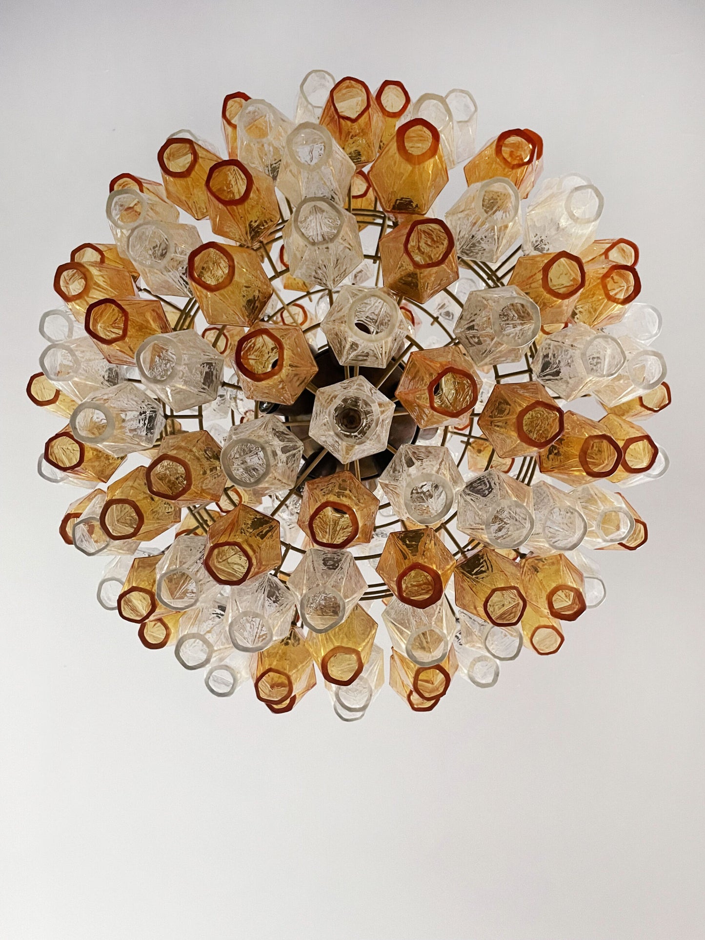 Lampadario Murano | 140 Poliedri in Vetro Trasparente e Giallo