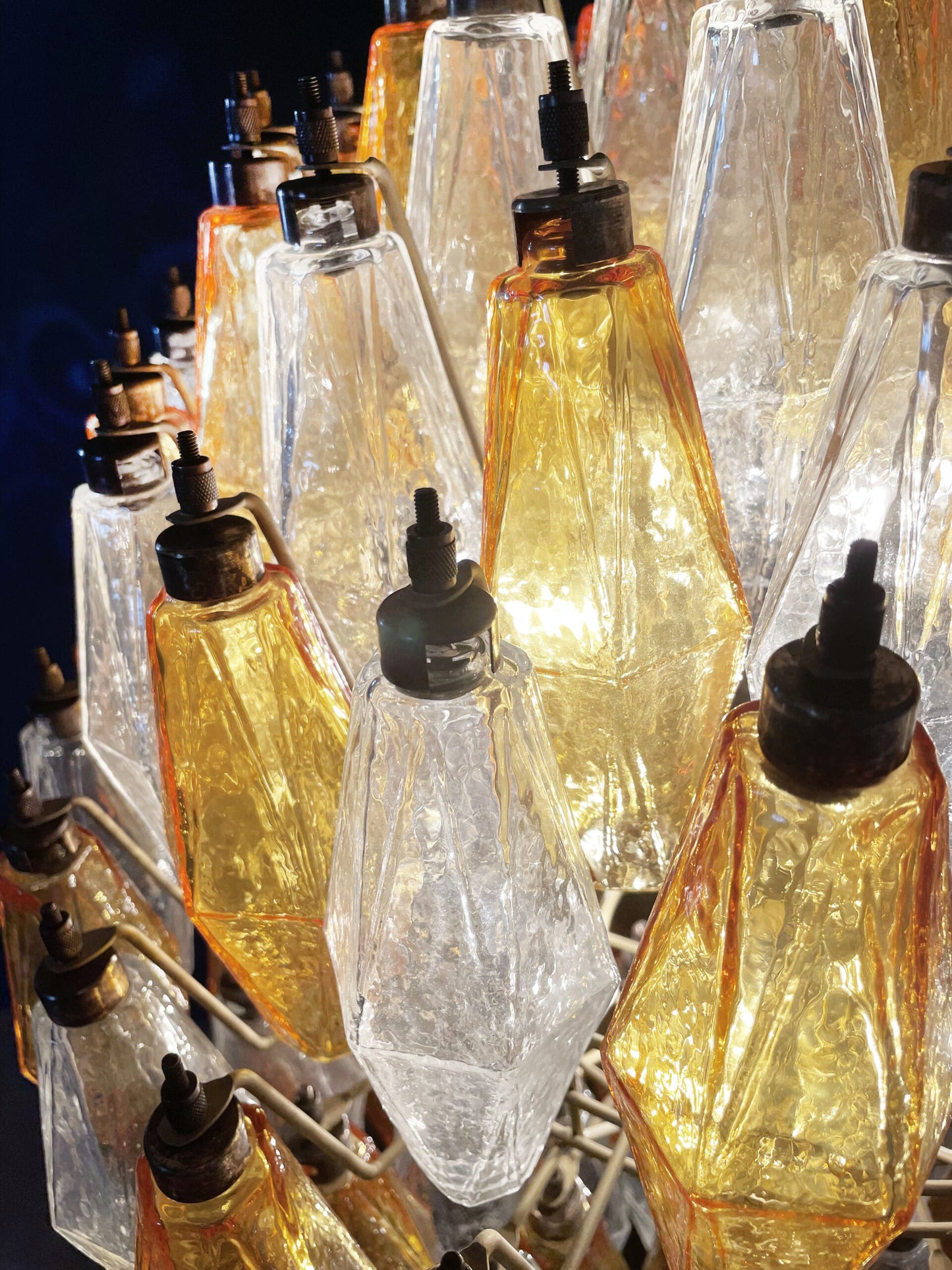 Lampadario Murano | 140 Poliedri in Vetro Trasparente e Giallo