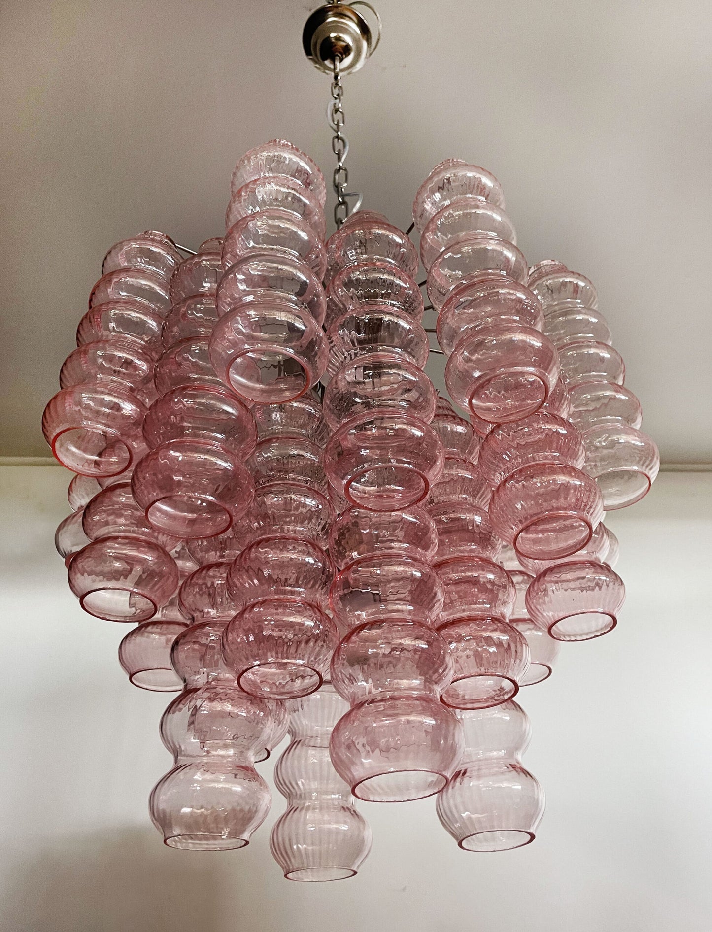 Lampadario Murano | 26 Tubo di Vetro Rosa