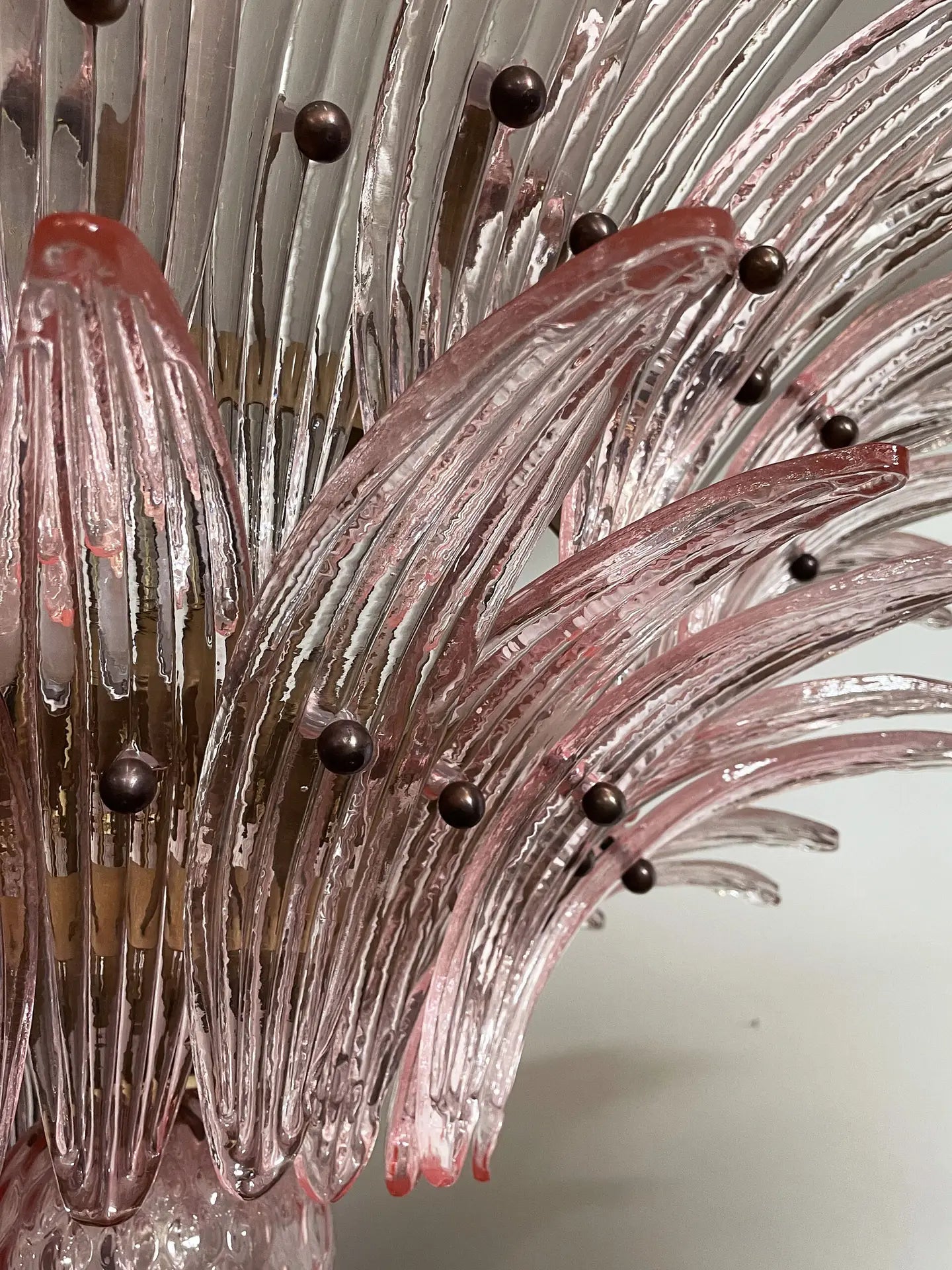 Murano Chandelier – 58 Pink Palmette Glass – detail 5 – Murano Classics