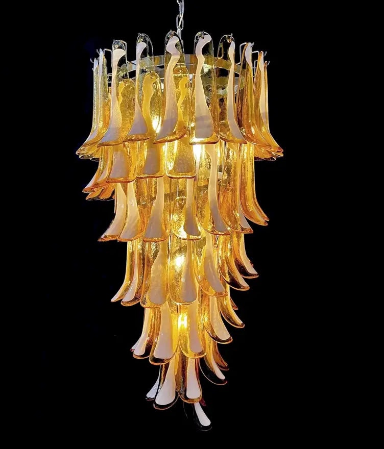 Murano Kronleuchter – 83 Karamellfarbene Blütenblattglas-Elemente – Detail 6 – Murano Classics