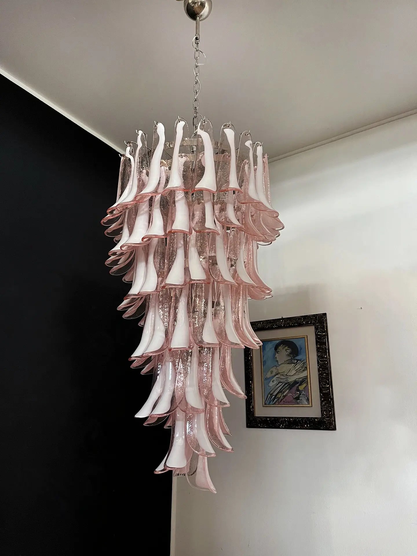 Lampadario Murano | 83 Petali di Vetro Rosa