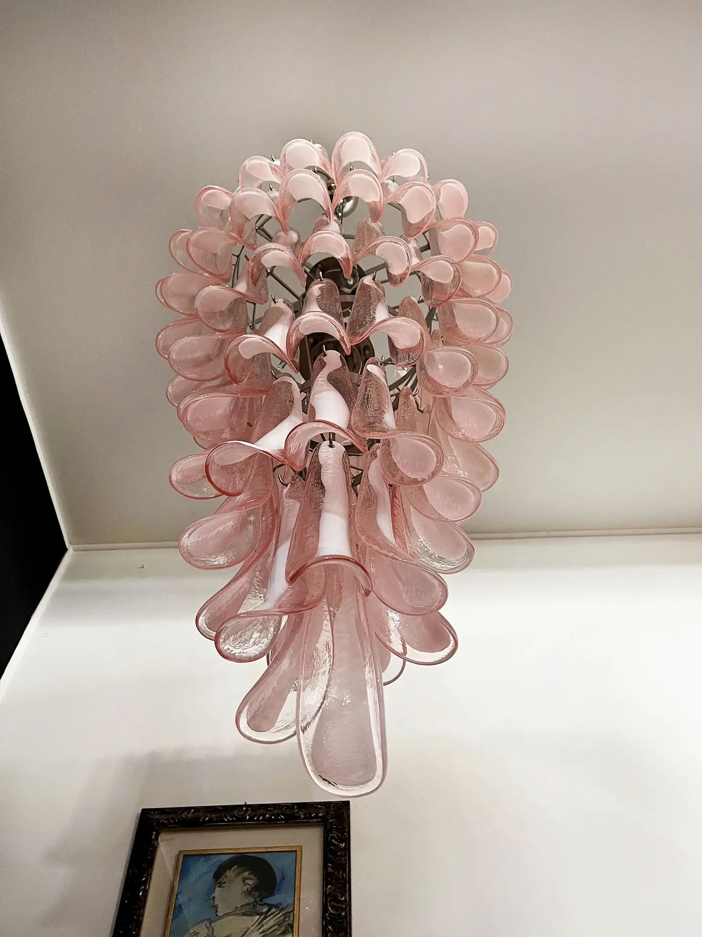 Lampadario Murano | 83 Petali di Vetro Rosa
