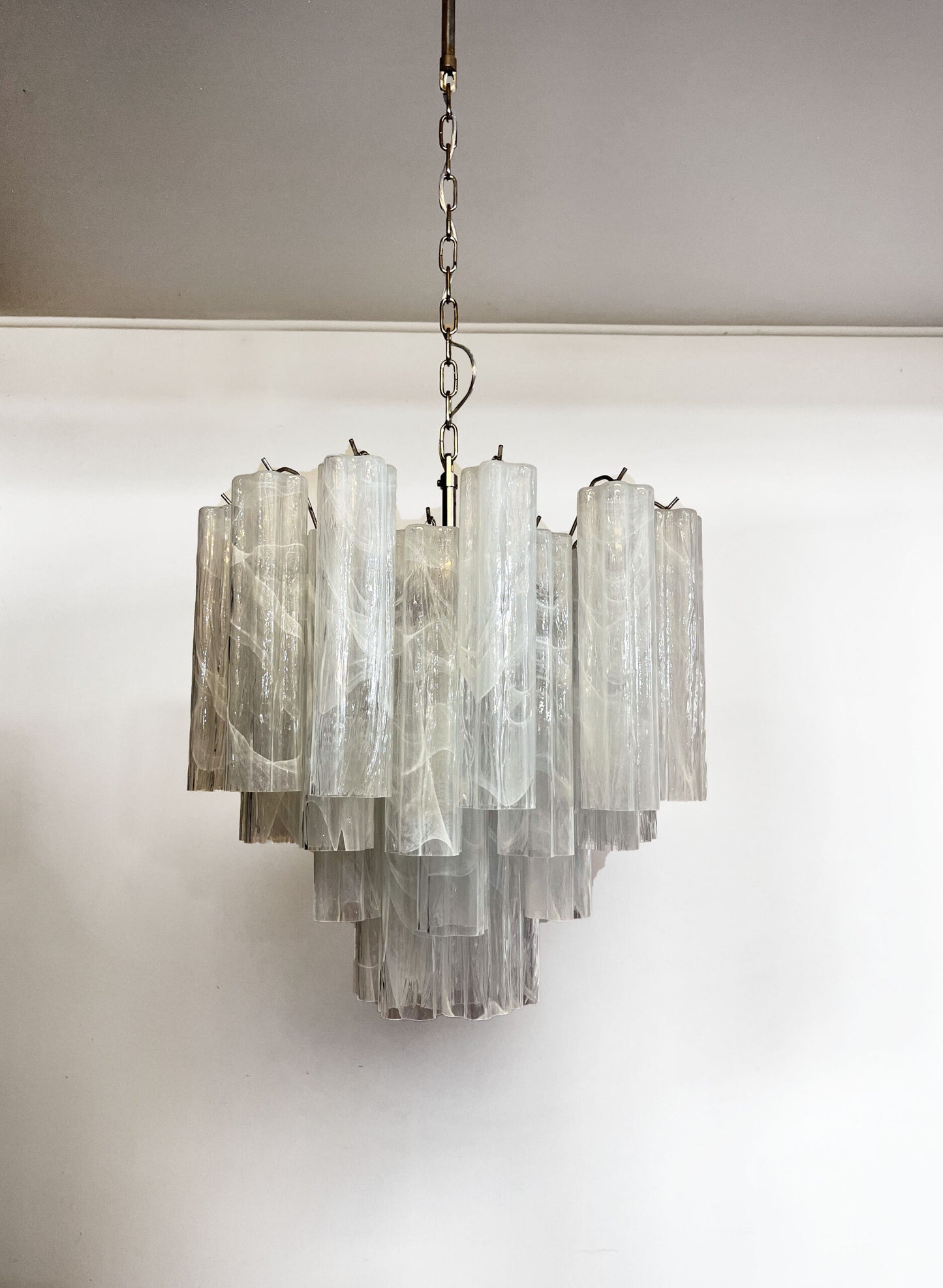 Murano Kroonluchter | 36 Witte Alabaster Buisglazen