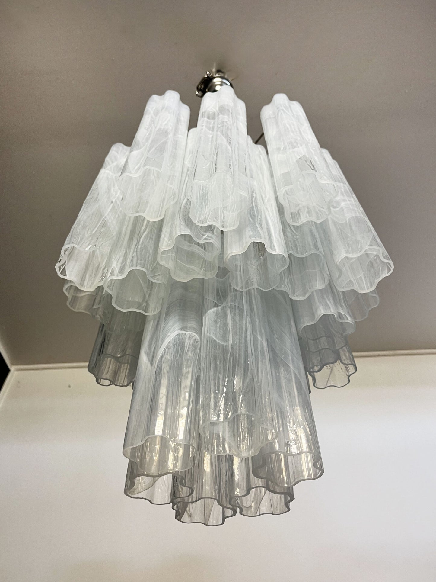 Murano Kroonluchter | 30 Witte Glazen Buis