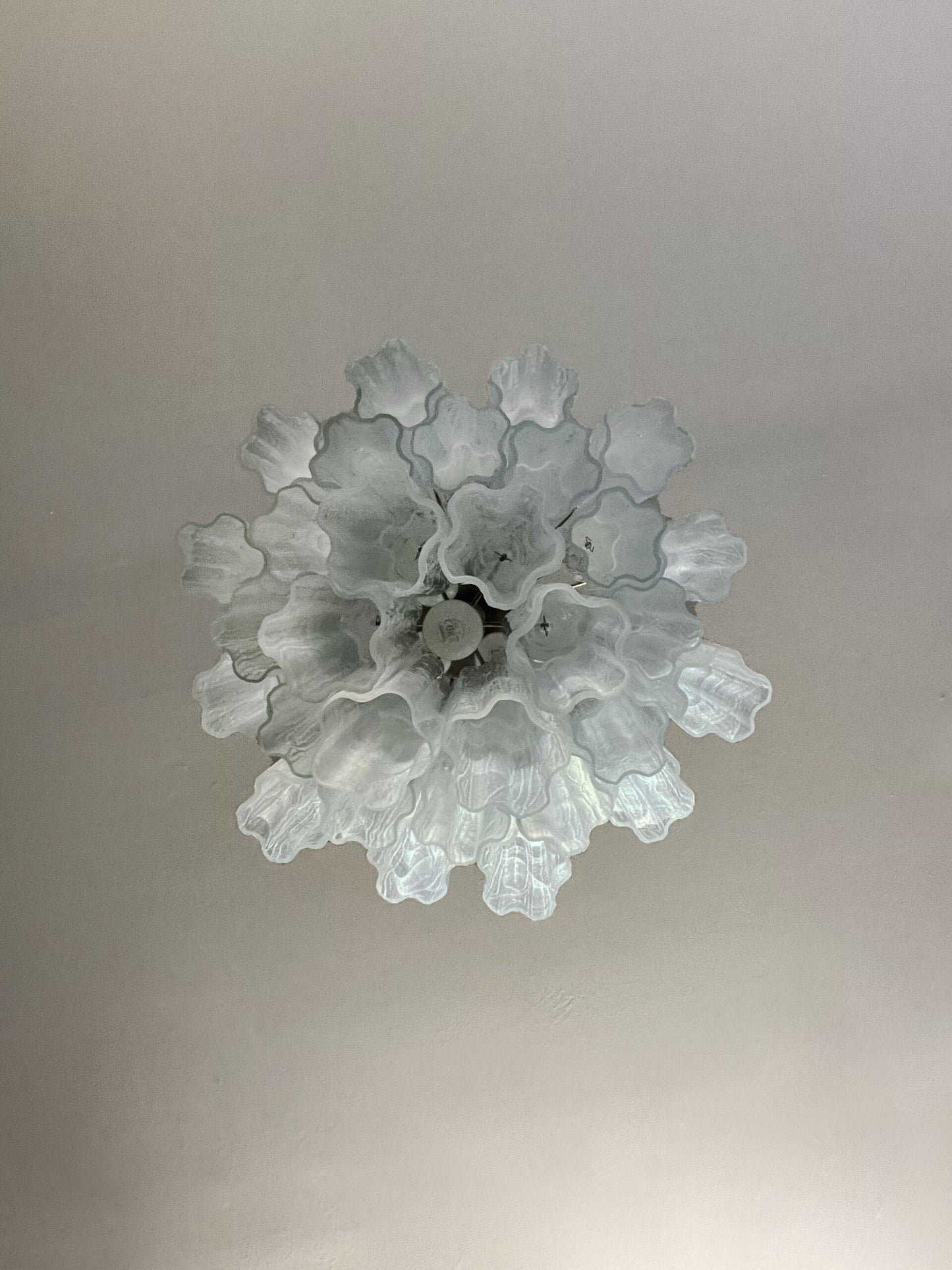 Murano Kroonluchter | 30 Witte Glazen Buis
