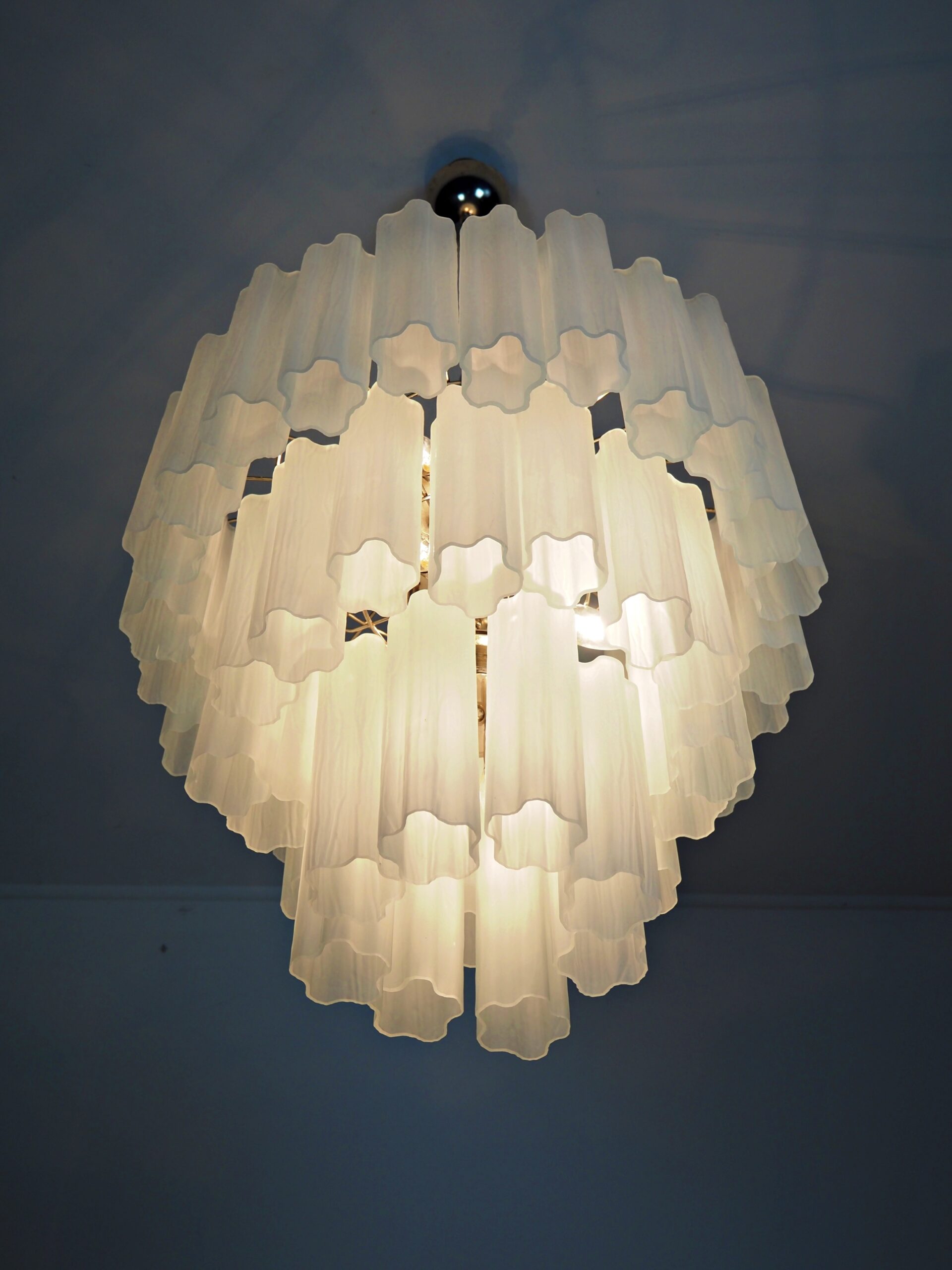 Murano Chandelier – 48 Matte White Glass Tubes – detail 2 – Murano Classics