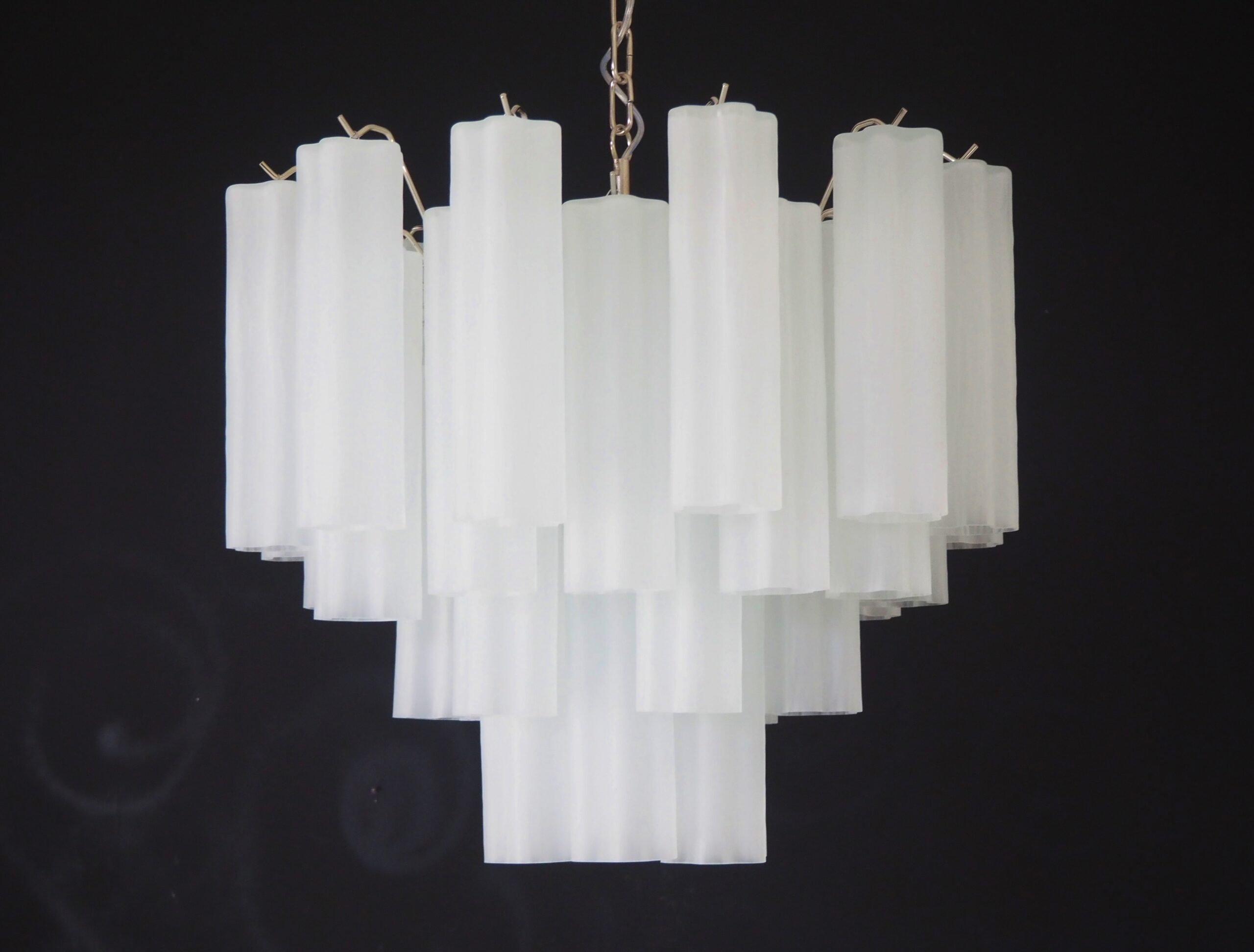 Murano Chandelier – 36 Matte White Glass Tubes – detail 5 – Murano Classics