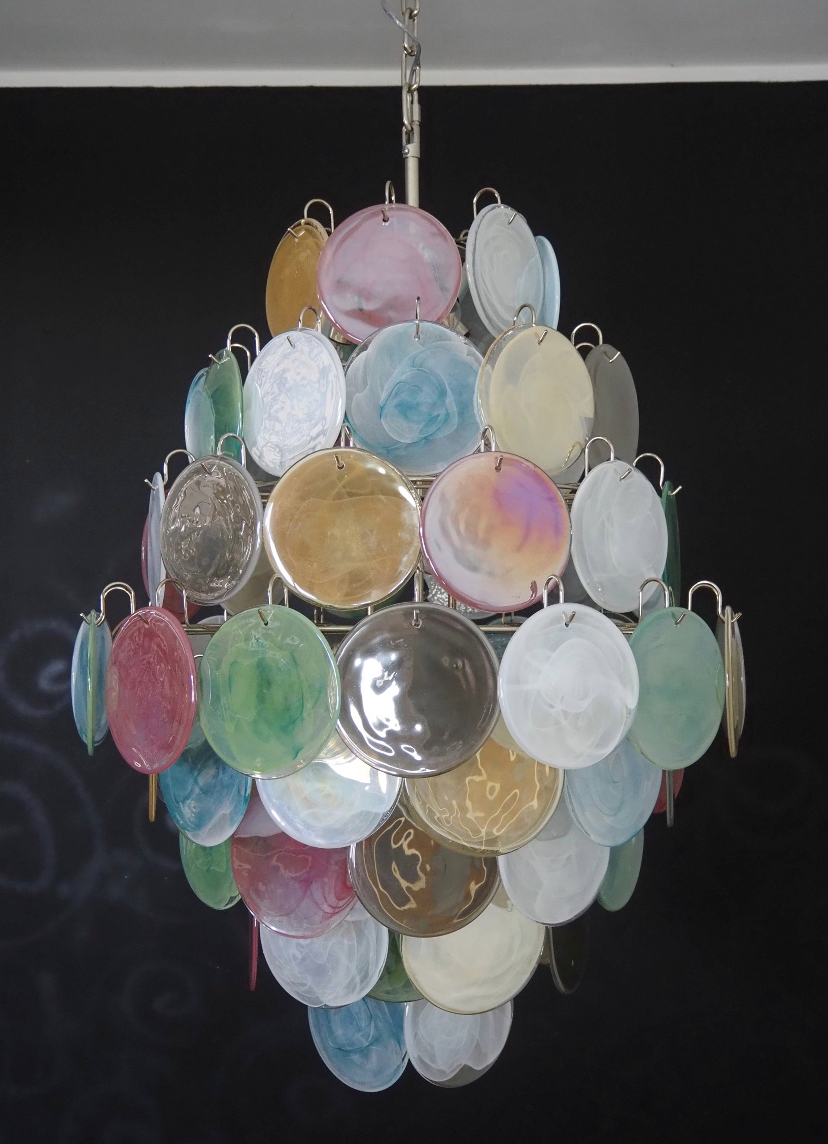 Murano Chandelier – 87 Multicoloured Disc Glass Elements – detail 2 – Murano Classics