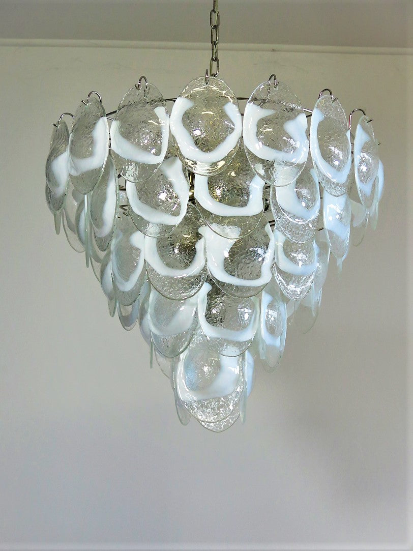 Murano Kroonluchter – 50 Witte Heldere Bloemblaadjeglas – detail 3 – Murano Classics