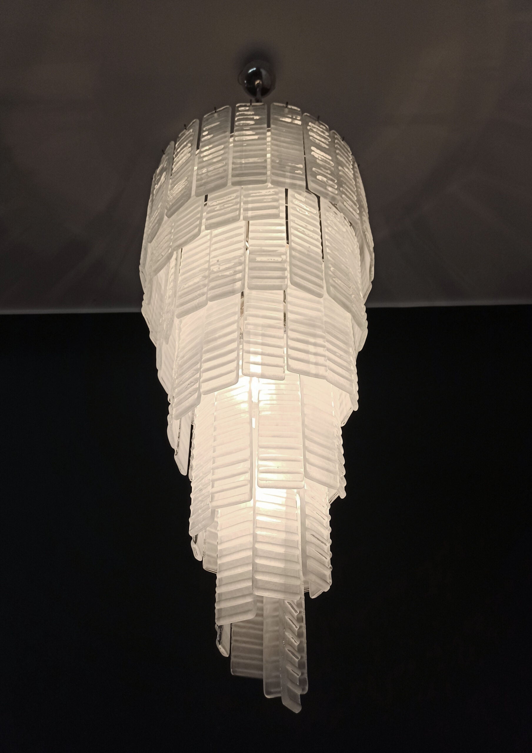 Murano Chandelier – 83 White Spiral Glasses – detail 9 – Murano Classics