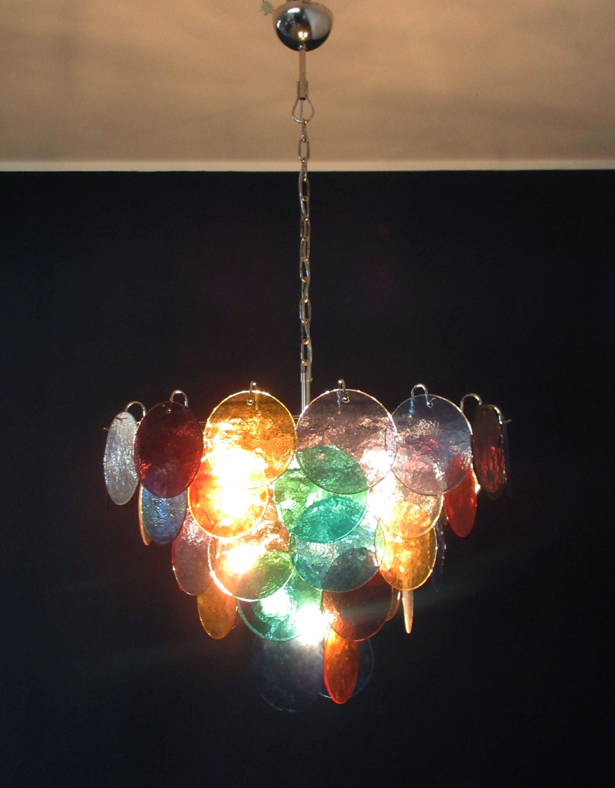 Murano Lysekrone | 50 Multifargede Glassdisker