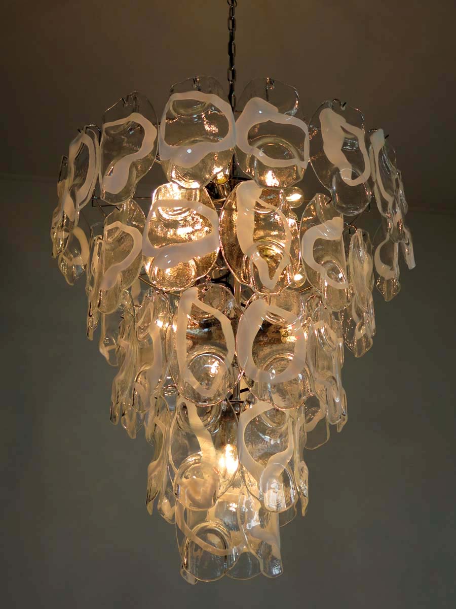 Lustre Murano – 50 Verres Crostoli Blancs – détail 9 – Murano Classics