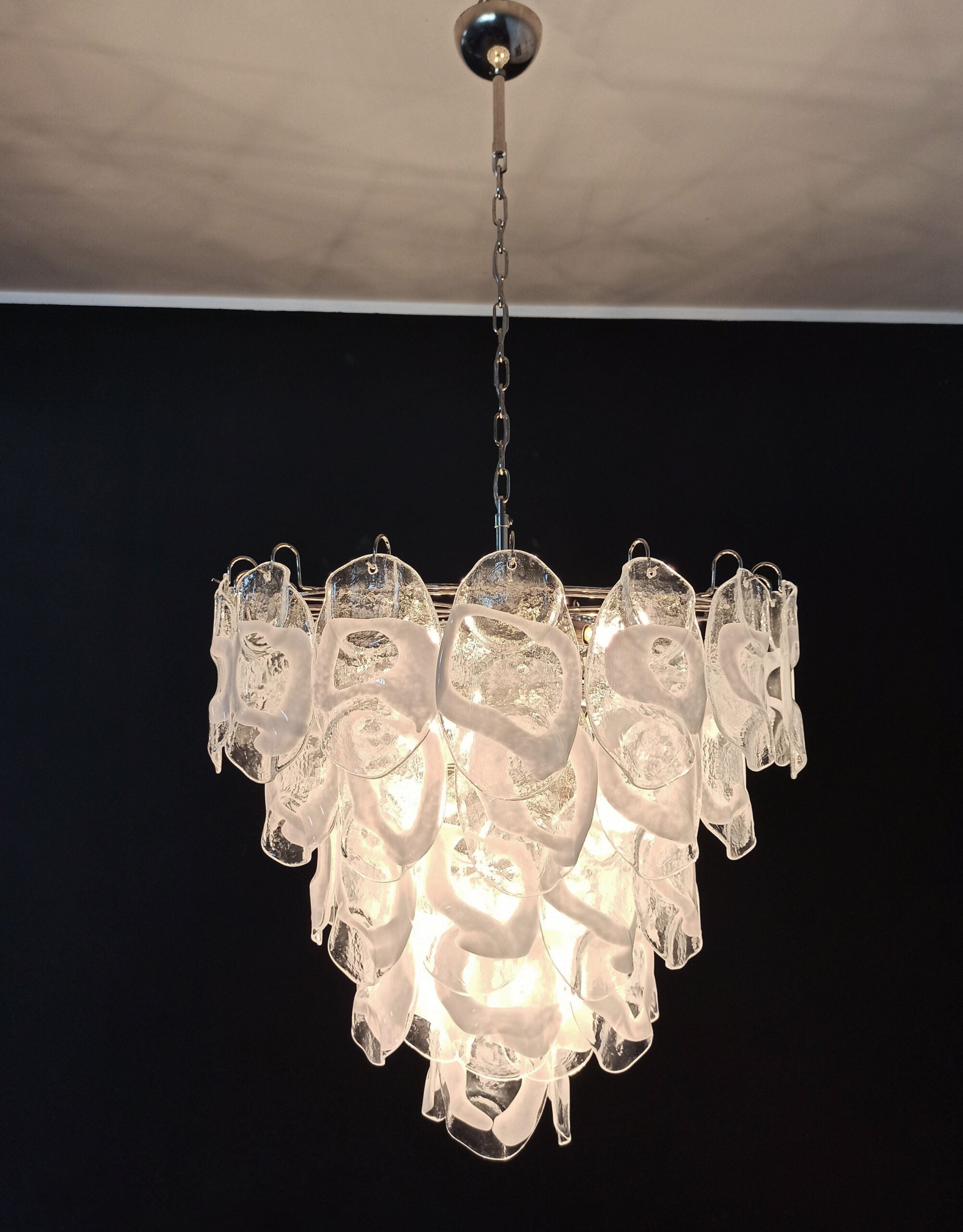 Murano Lysekrone | 57 Klare Hvite Crostoliglass