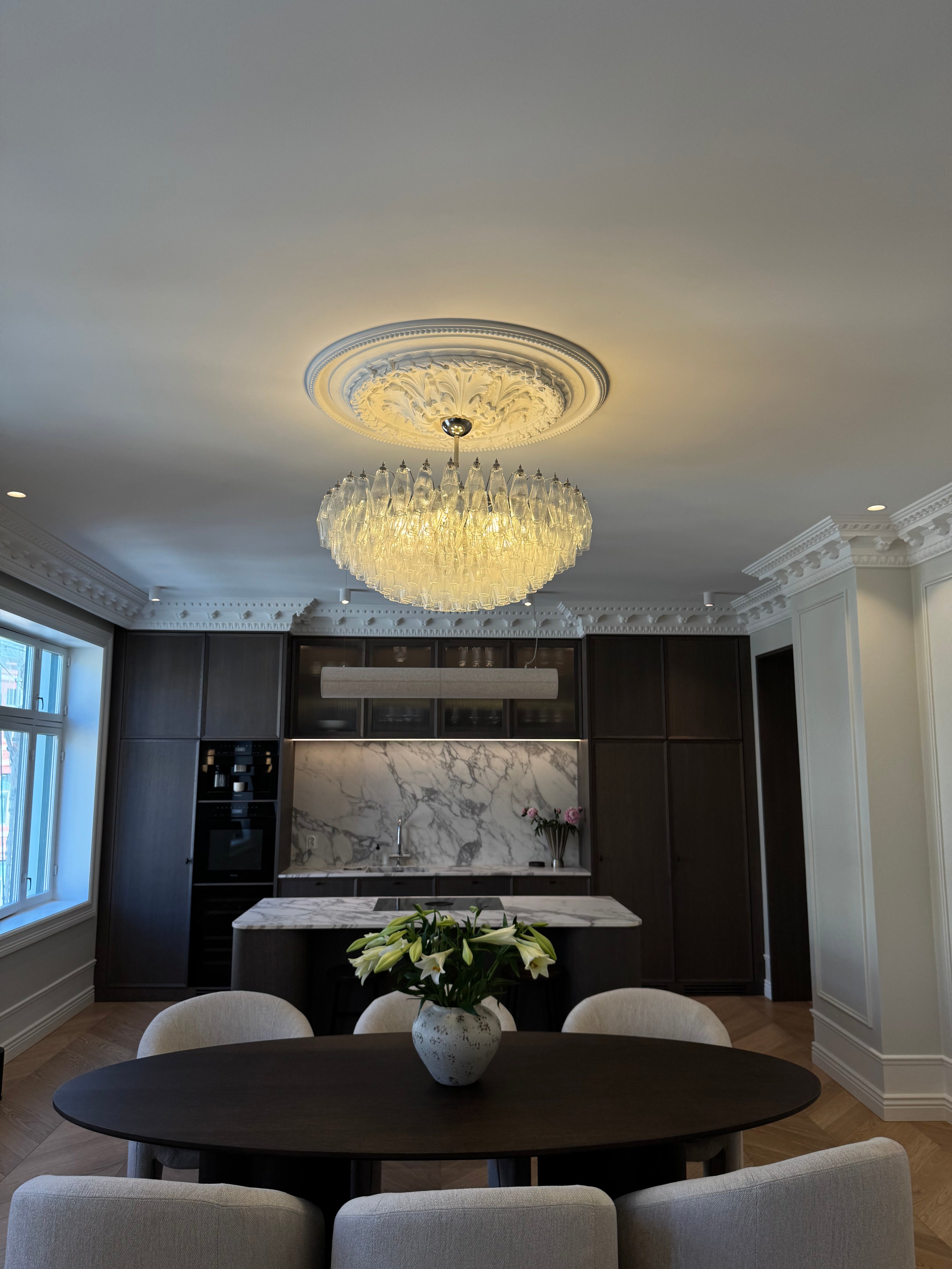 Murano Chandelier | 185 Clear Poliedri Glass