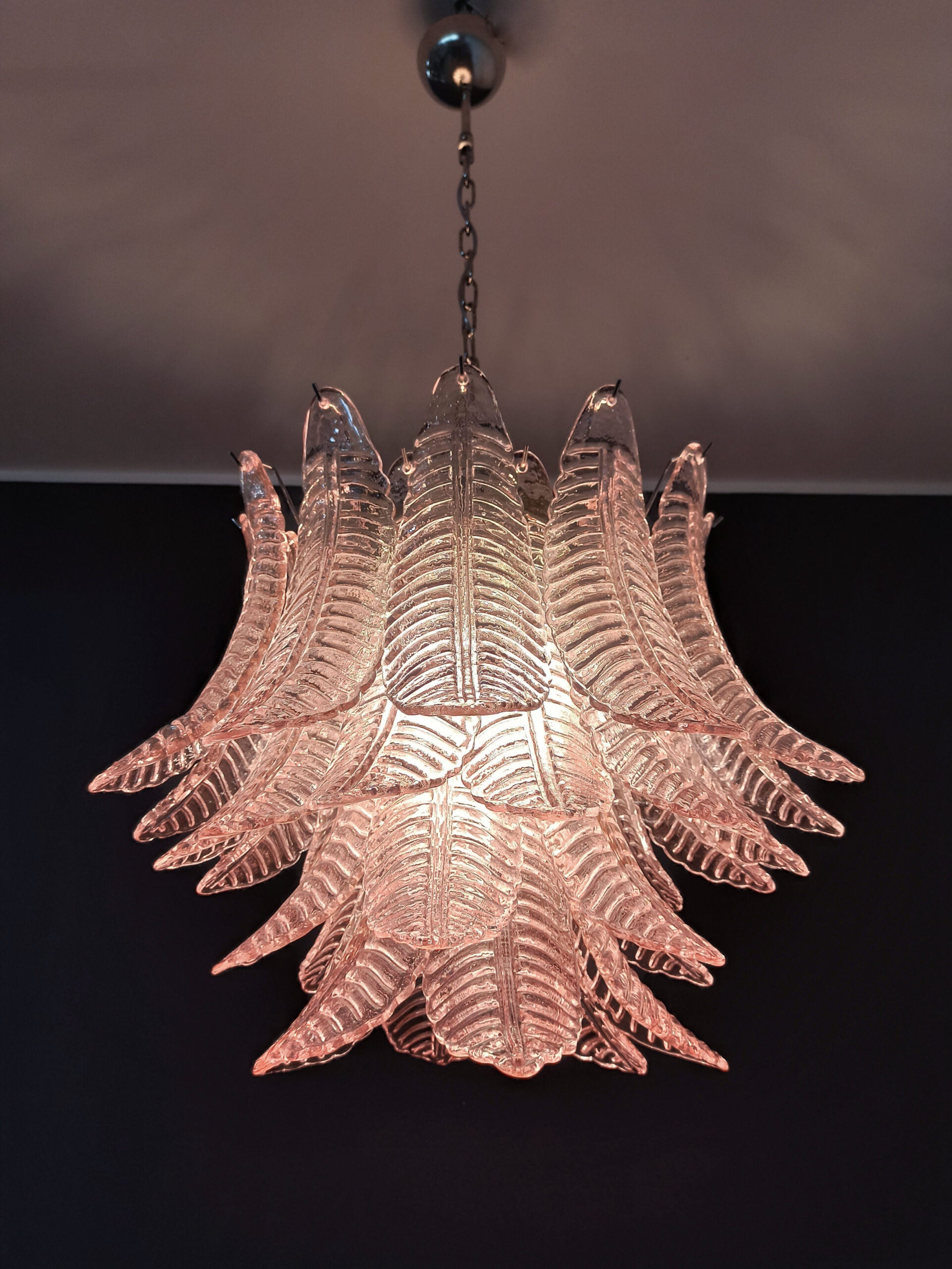 Murano Chandelier – 36 Pink Felci Glass – detail 4 – Murano Classics