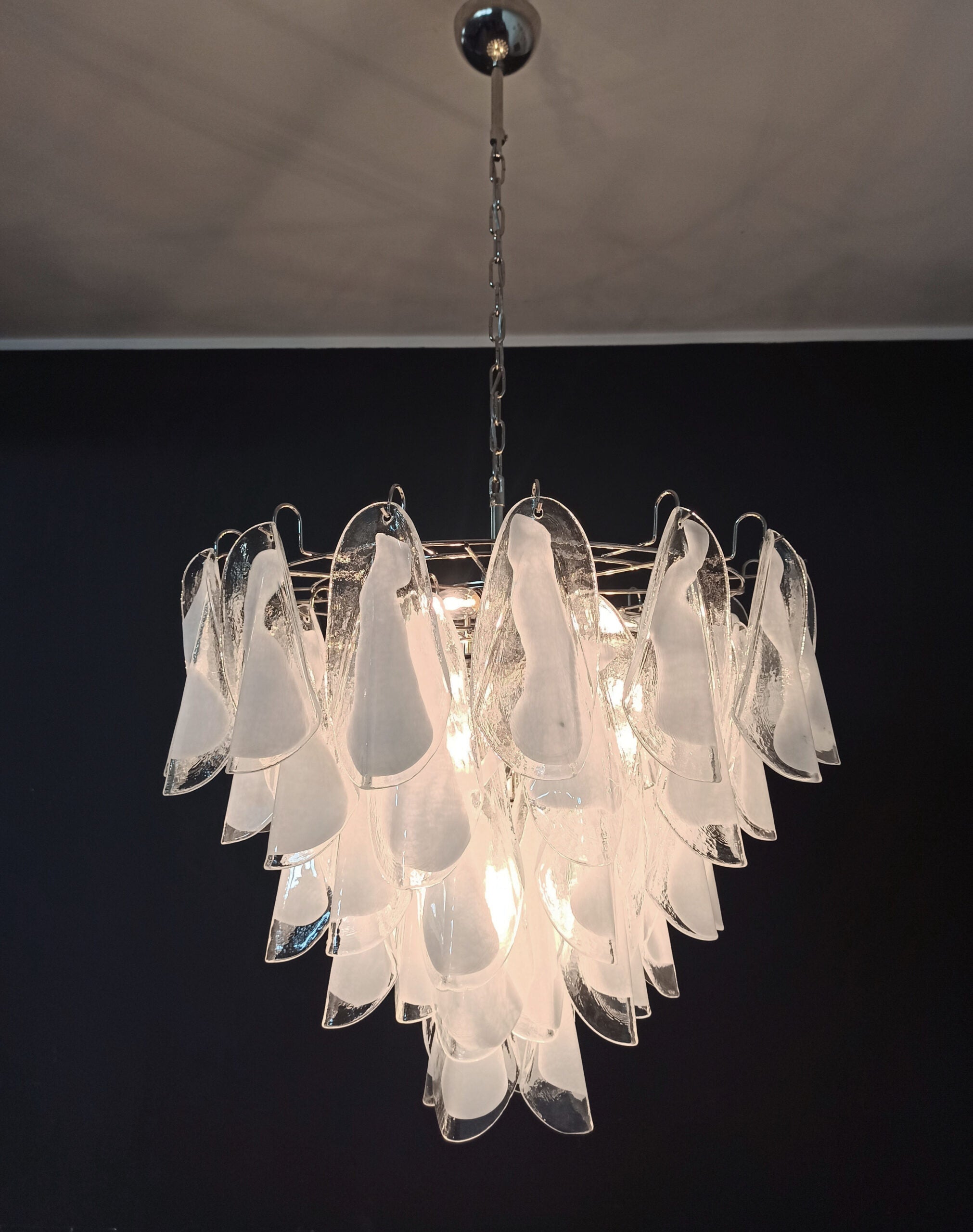 Murano Lysekrone – 57 Hvite Klare Rondiniglass – detalj 8 – Murano Classics