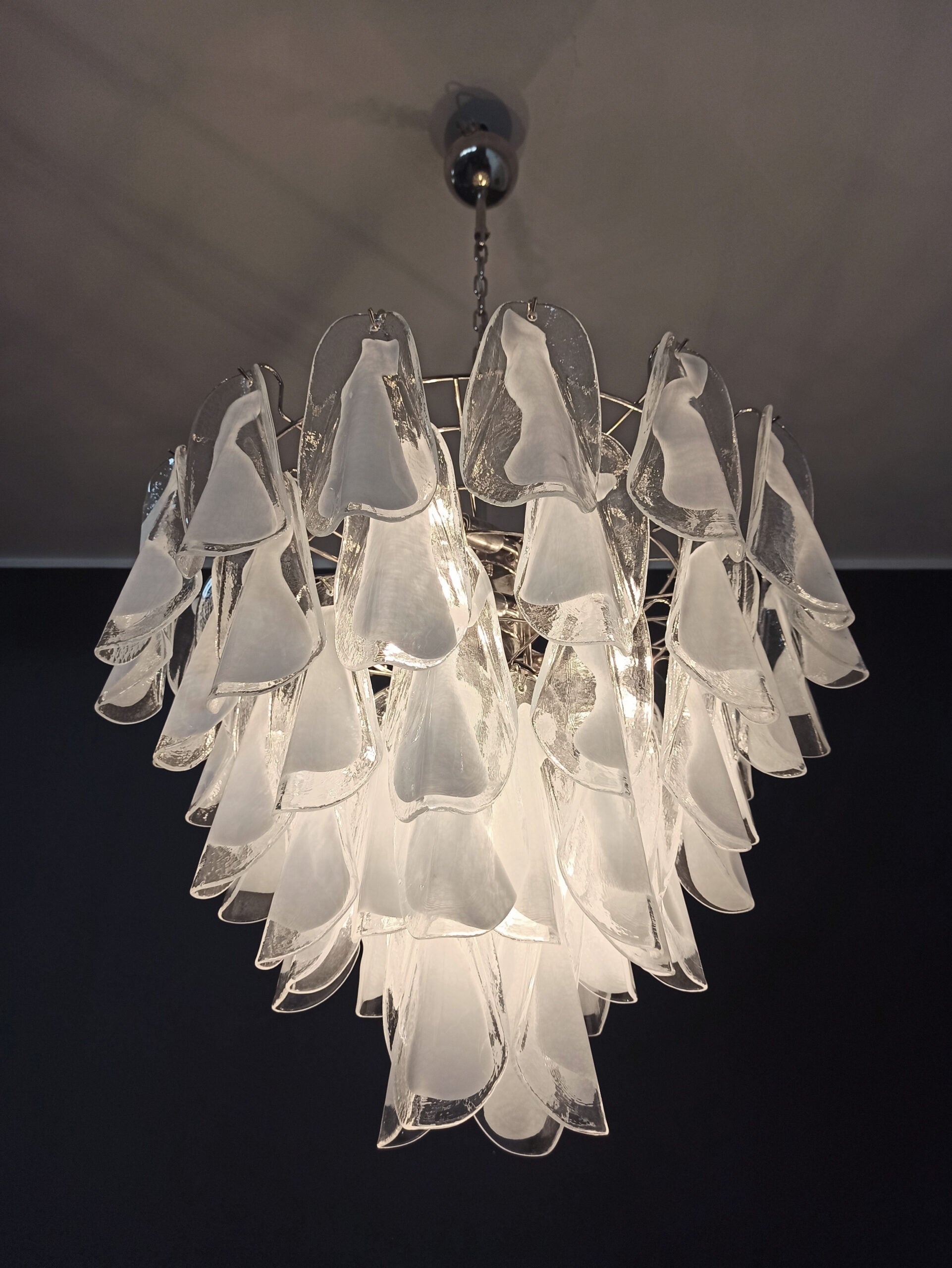 Murano Lysekrone – 57 Hvite Klare Rondiniglass – detalj 9 – Murano Classics