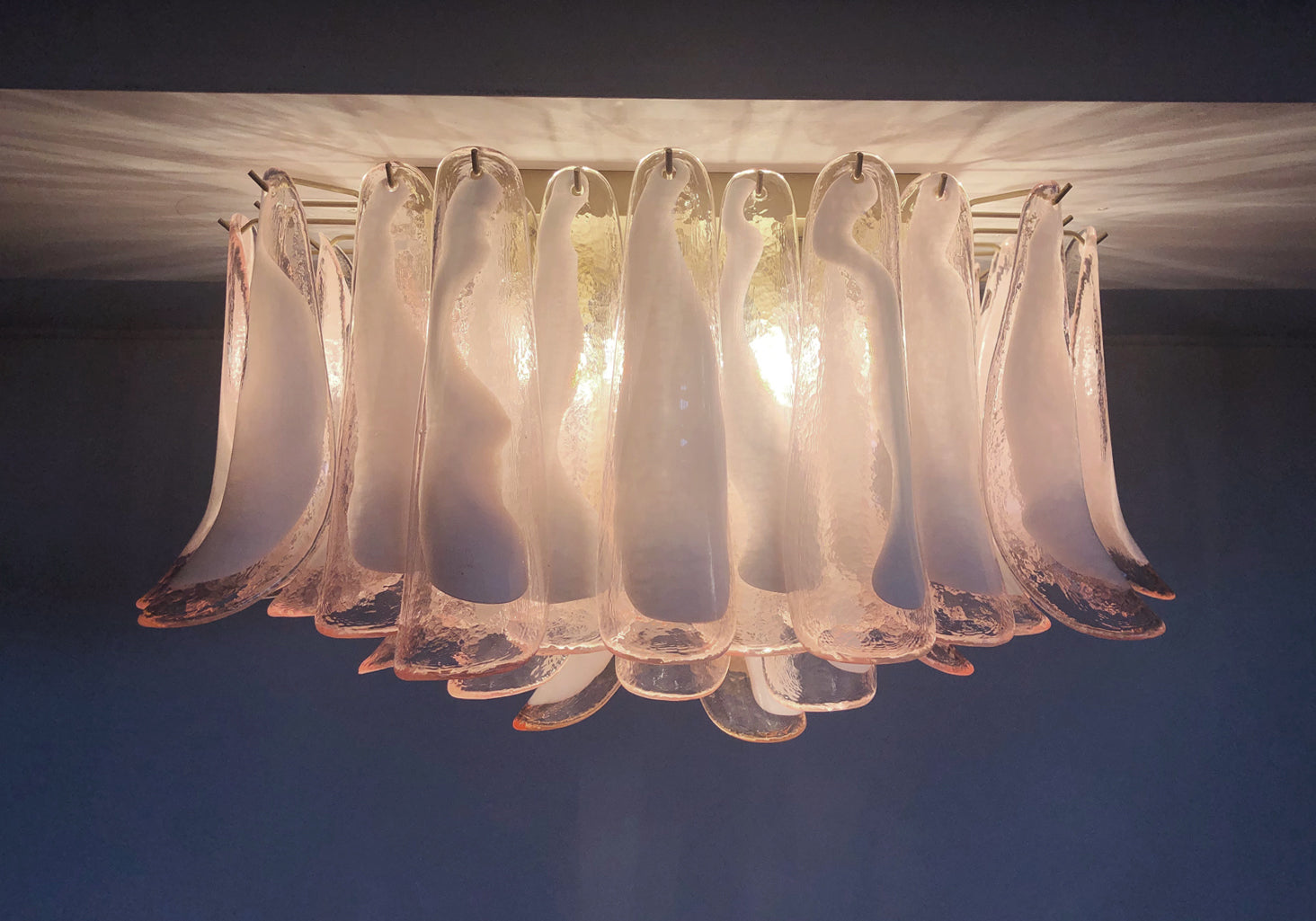 Murano Deckenlampe – 64 Rosa Blütenblattglas – Detail 6 – Murano Classics