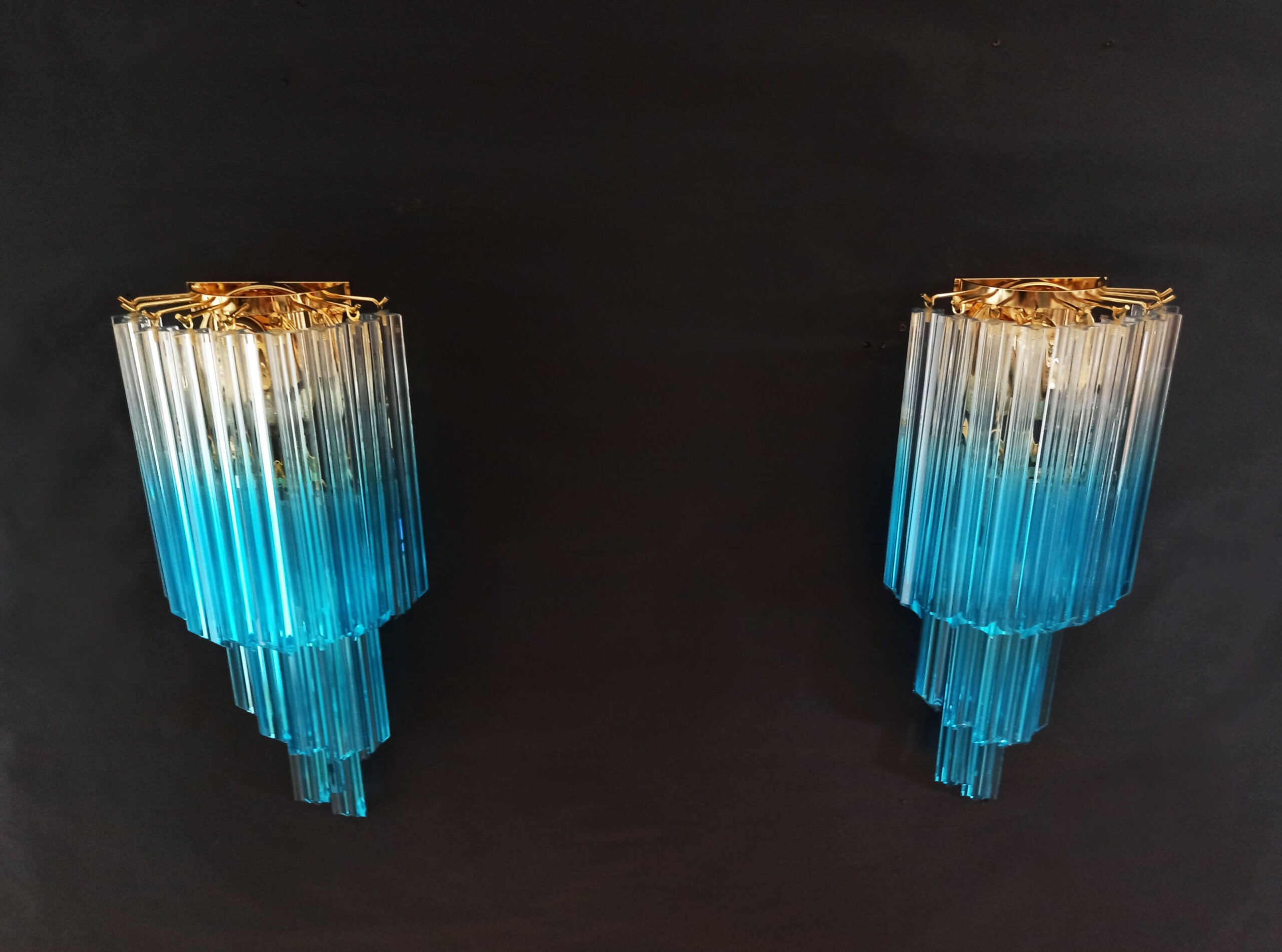 Murano Wall Lamp | 32 Clear Blue Prism Glass | Set of 2