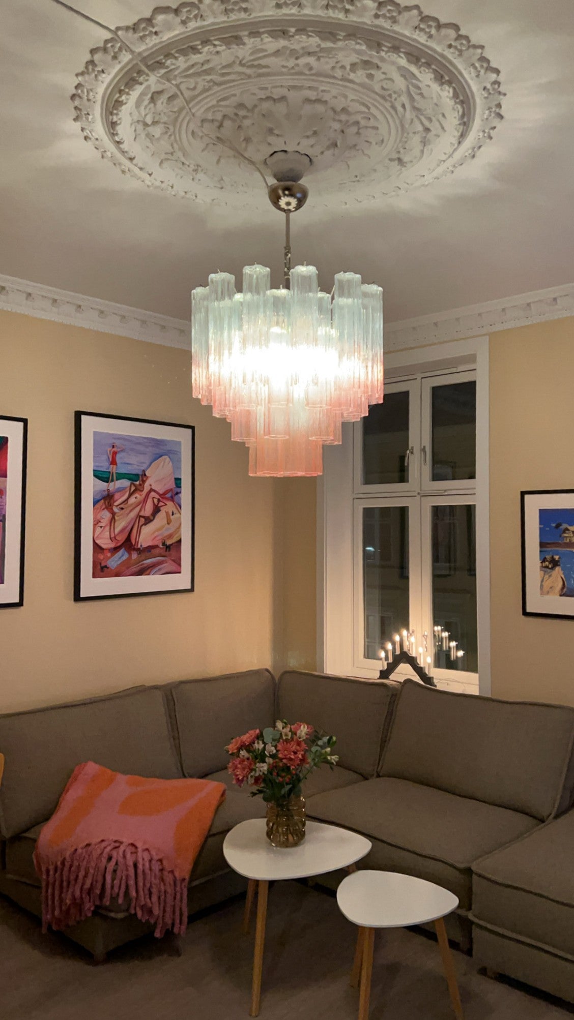 Murano Lysekrone – 36 Gradvis Rosa Glassrør – miljø – Murano Classics