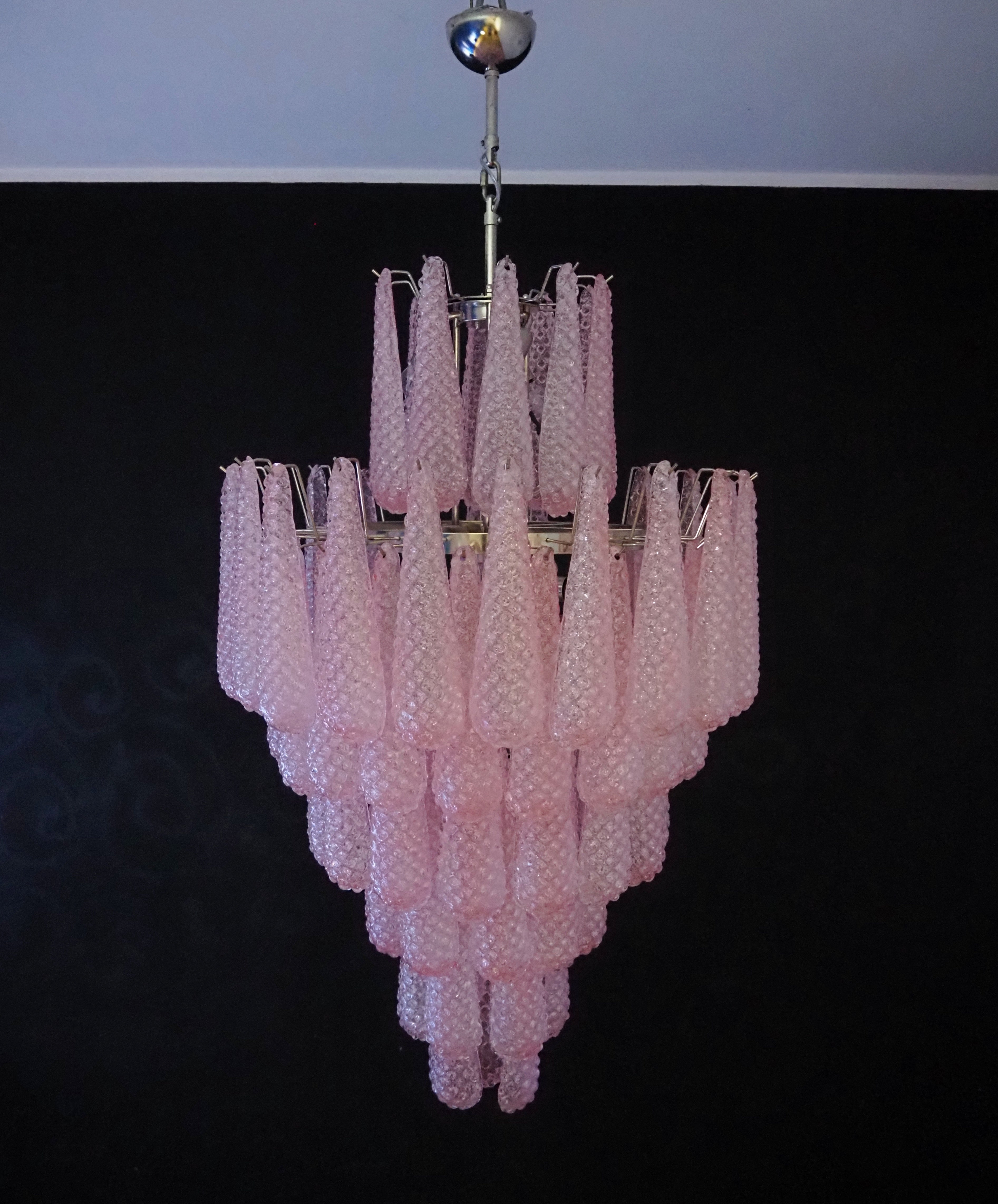 Murano Lysekrone – 85 Rosa Dråpeglass – Murano Classics