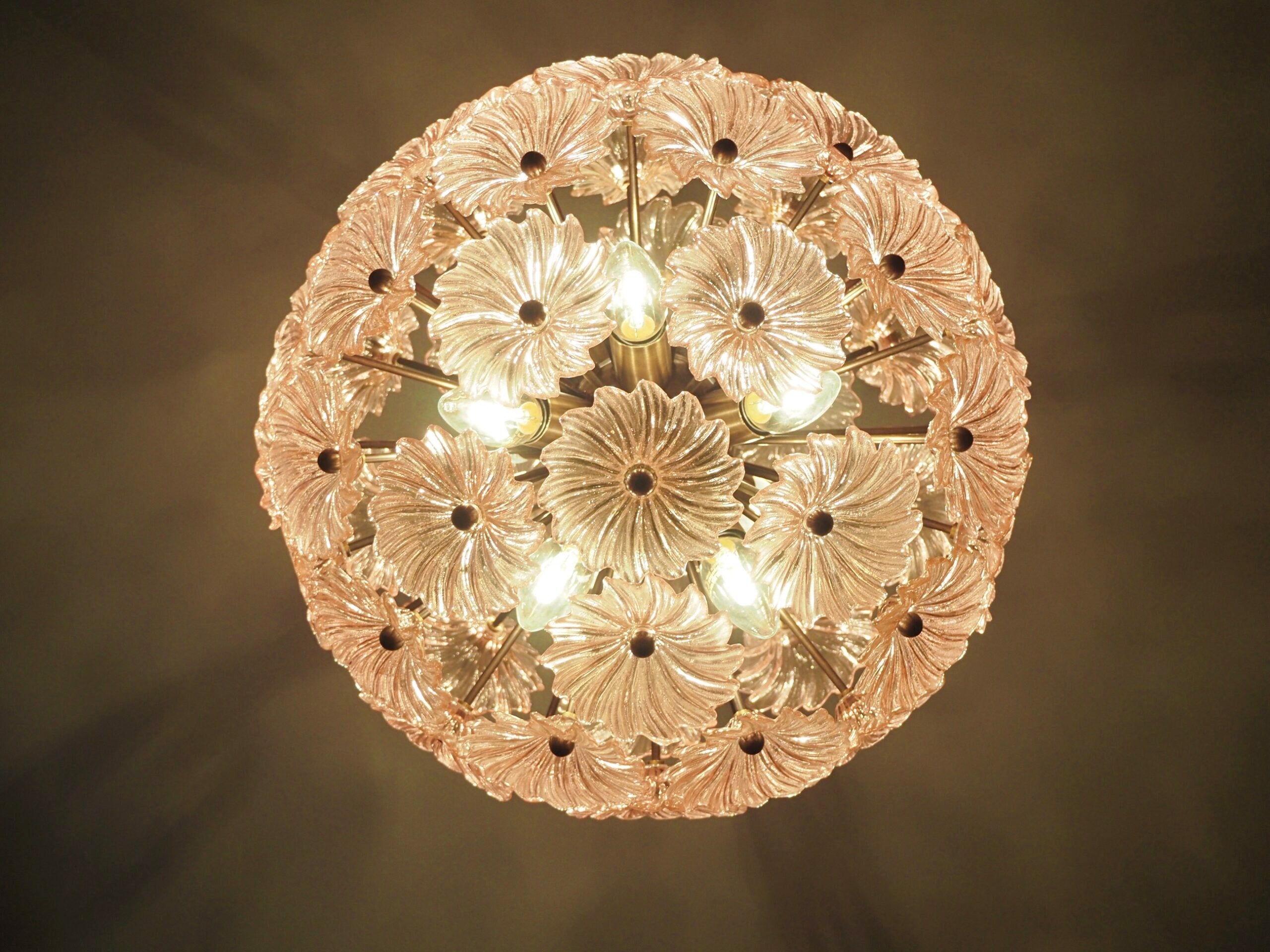 Murano Chandelier – 51 Pink Daisy Glass – detail 5 – Murano Classics