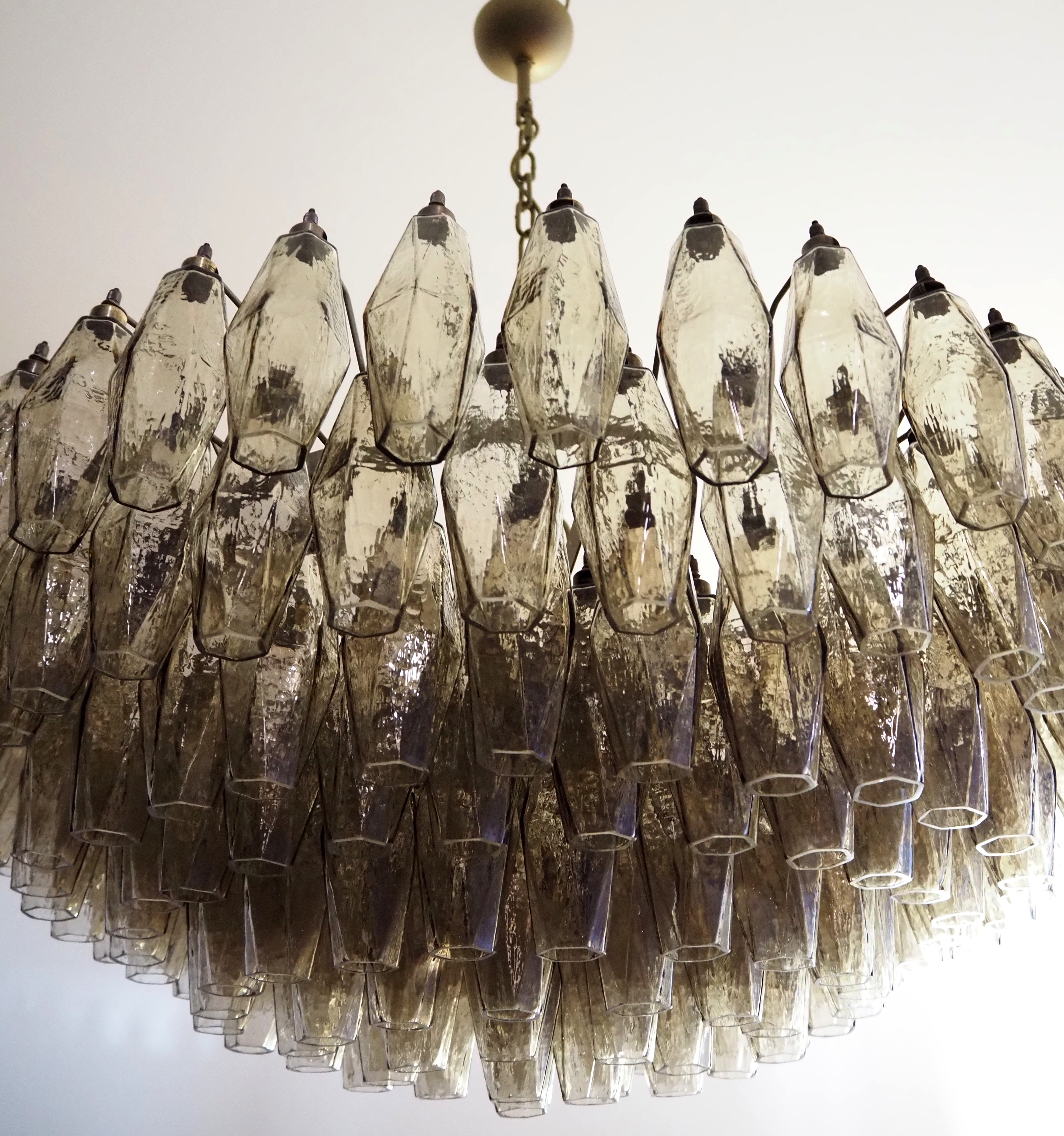 Murano Chandelier – 185 Smoked Poliedri Glass – detail 3 – Murano Classics