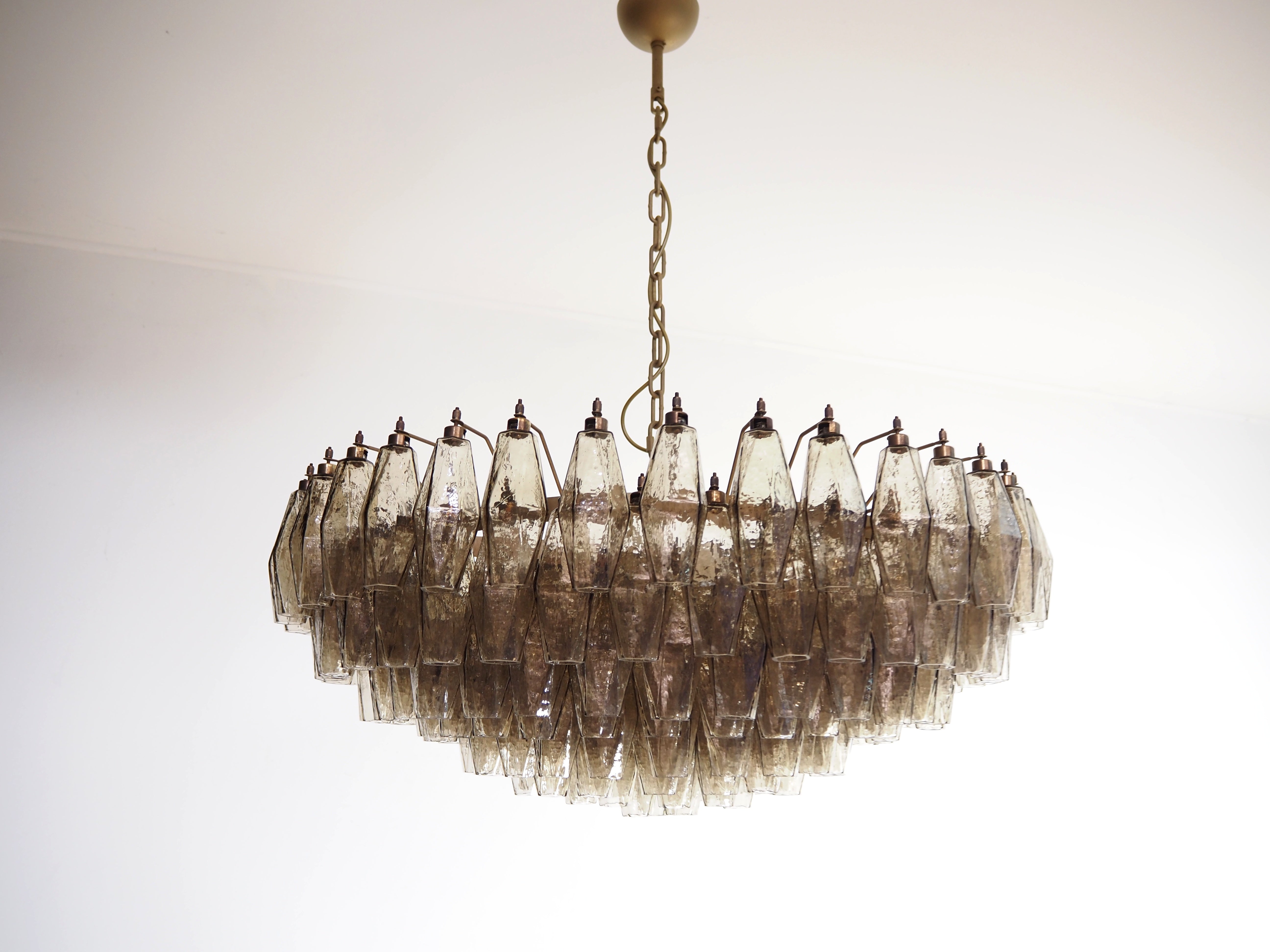 Murano Chandelier – 185 Smoked Poliedri Glass – detail 8 – Murano Classics
