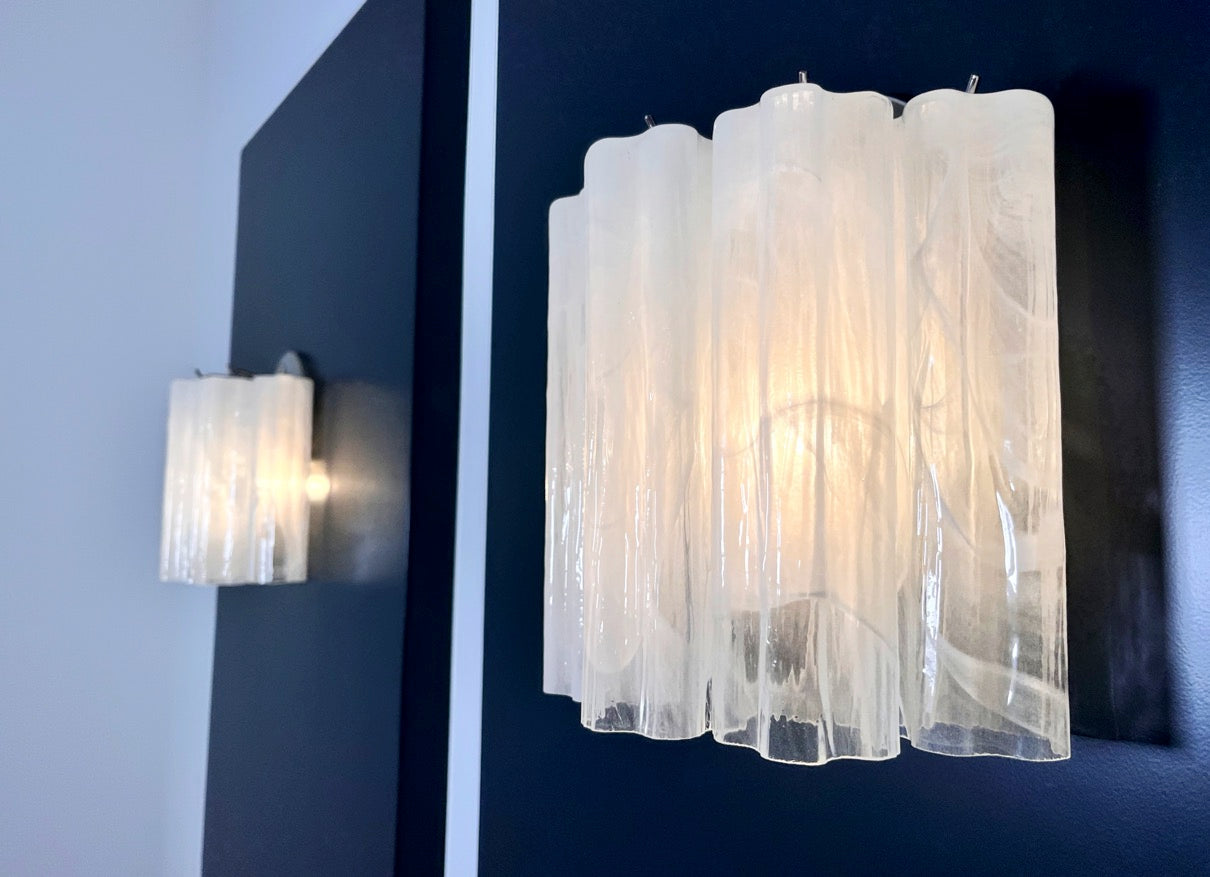 Murano Vegglampe | 5 Hvite Alabaster Rørglass | 1 par