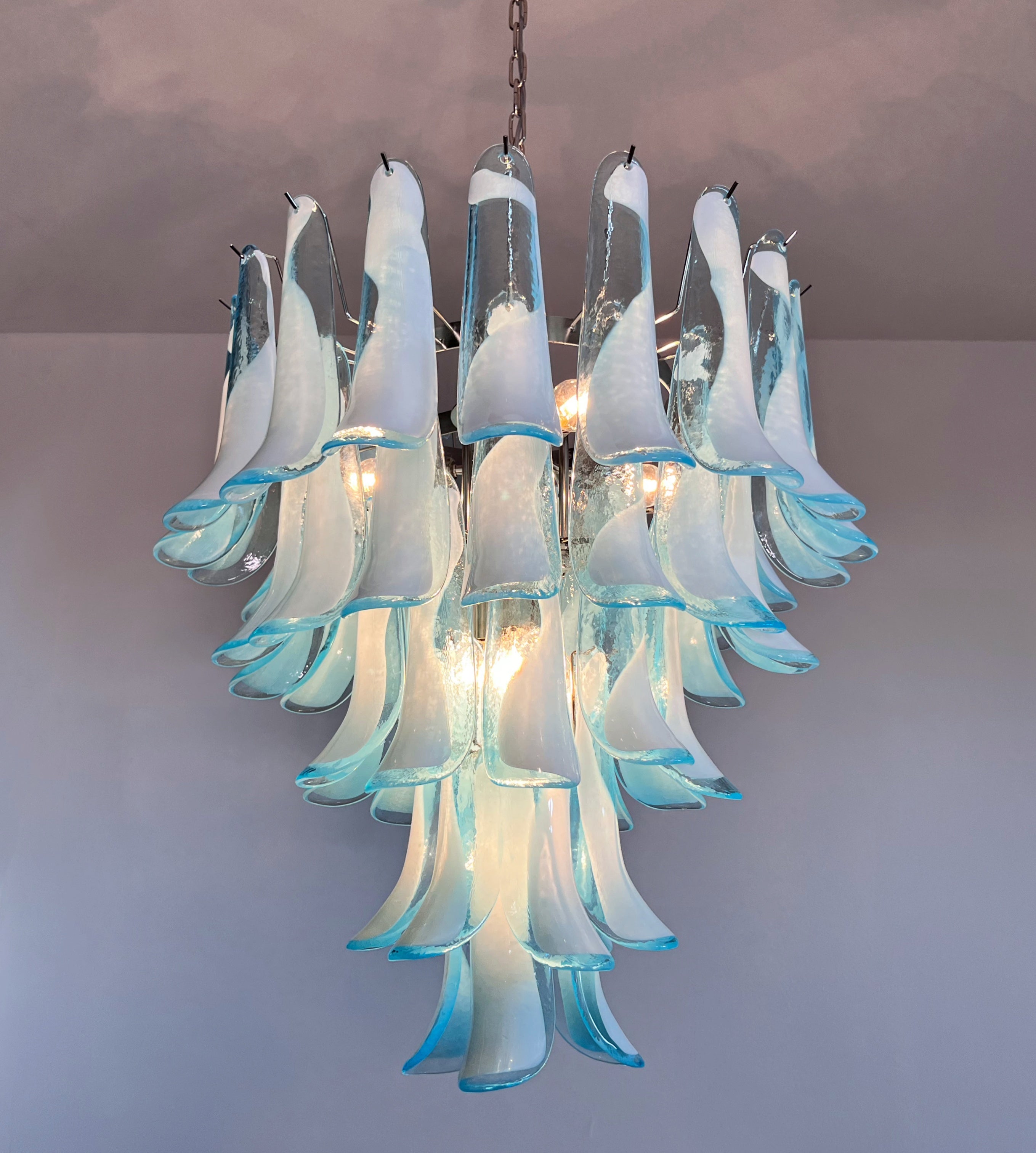 Murano Chandelier – 52 Blue Petal Glass – detail 10 – Murano Classics