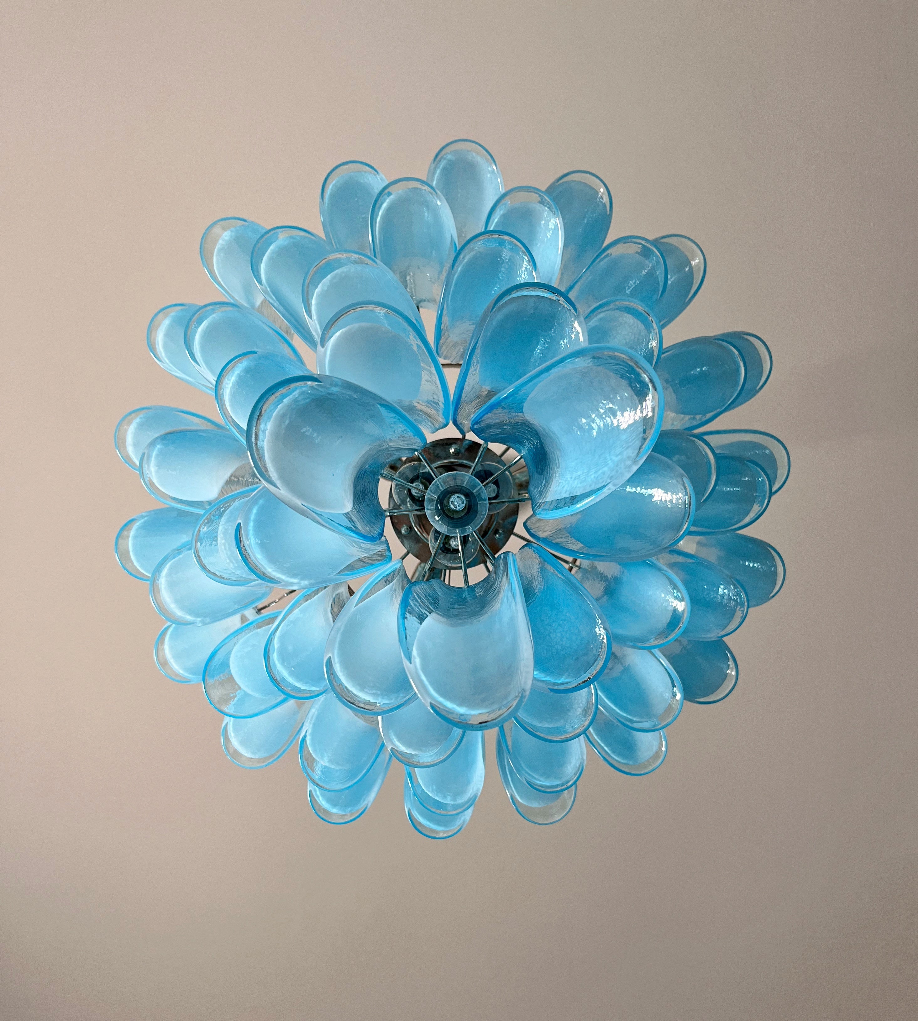 Murano Chandelier – 52 Blue Petal Glass – detail 1 – Murano Classics