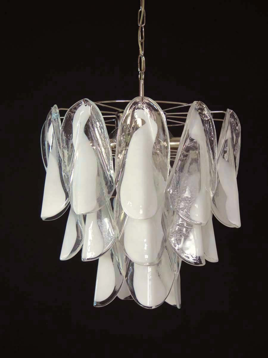 Murano Lysekrone – 24 Hvite Rondiniglass – detalj 5 – Murano Classics