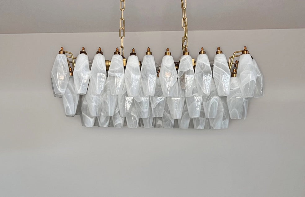 Murano Lysekrone | 84 Hvite Alabaster Gull Poliedriglass