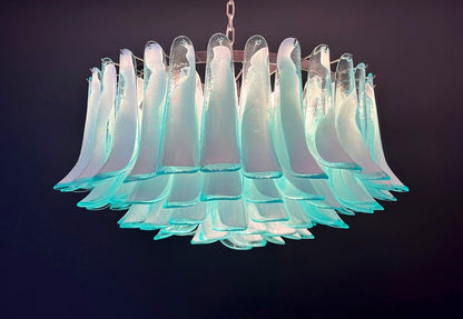 Murano Lysekrone | 101 Hvite Turkise Lattimo Konglebladglass