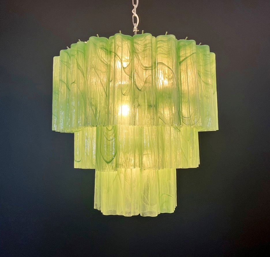 Murano Lysekrone | 52 Grønne Alabaster Rørglass