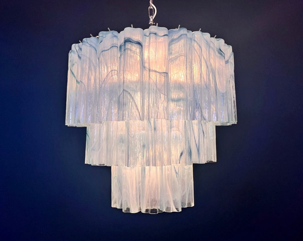 Murano Lysekrone | 52 Blå Alabaster Rørglass