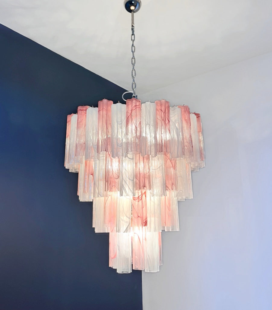 Murano Lysekrone | 80 Rosa Hvite Alabaster Rørglass