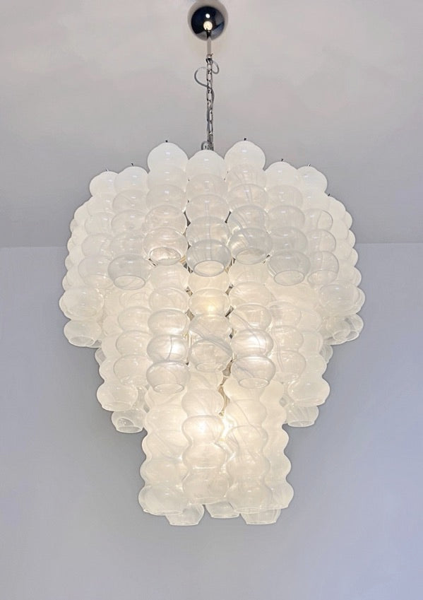 Murano Lysekrone | 48 Hvite Alabaster Rørglass