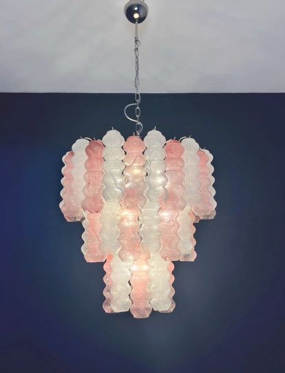 Murano Lysekrone | 48 Rosa Hvite Alabaster Rørglass