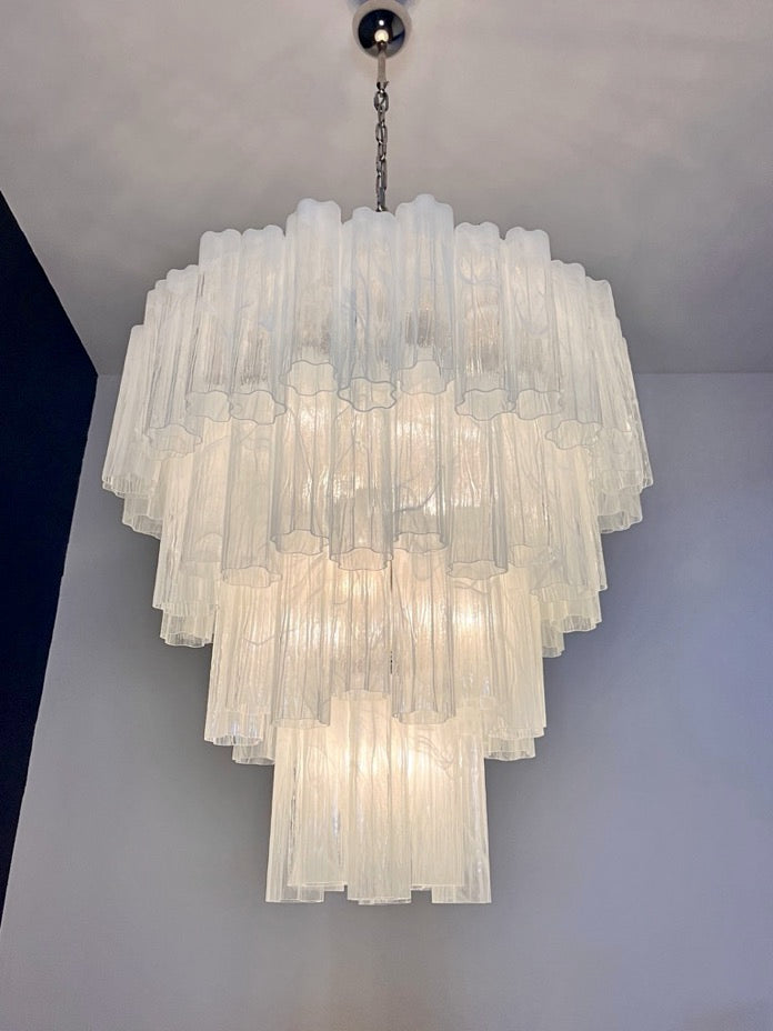 Murano Lysekrone | 80 Hvite Alabaster Rørglass