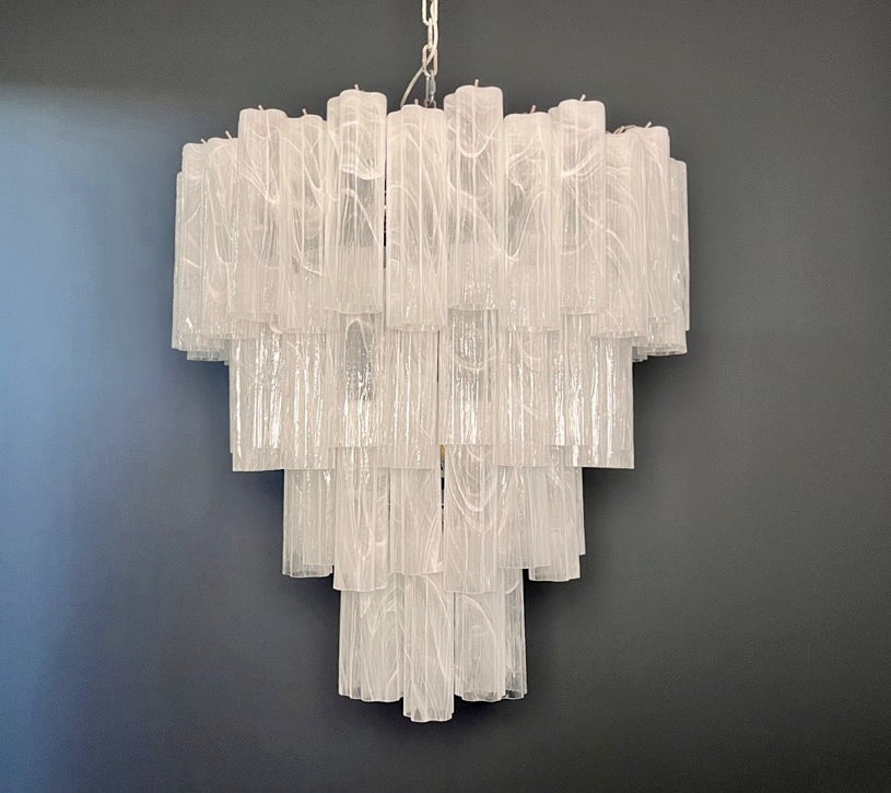 Murano Lysekrone | 80 Hvite Alabaster Rørglass