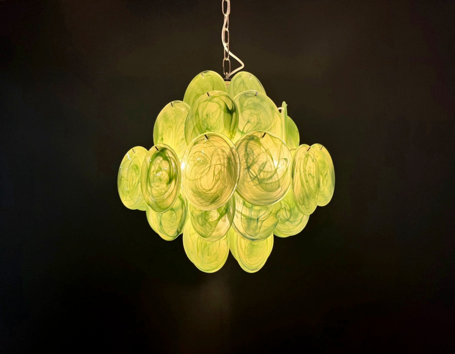 Murano Lysekrone | 36 Grønne Alabaster Iris Diskglass