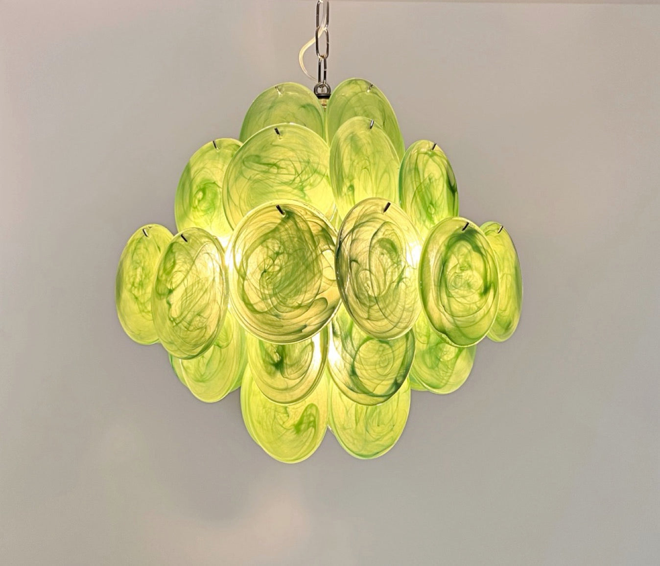 Murano Lysekrone | 36 Grønne Alabaster Iris Diskglass