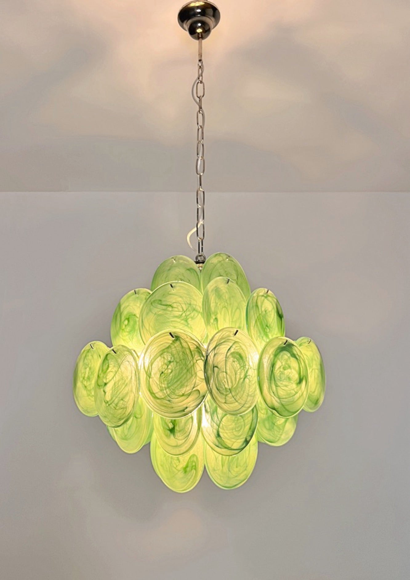 Murano Lysekrone | 36 Grønne Alabaster Iris Diskglass