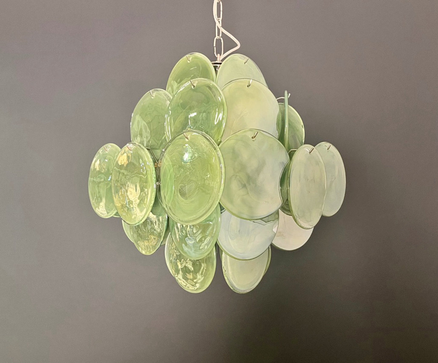 Murano Lysekrone | 36 Grønne Alabaster Iris Diskglass