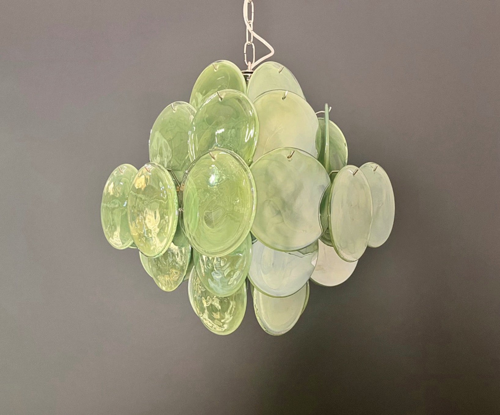 Murano Lysekrone | 36 Grønne Alabaster Iris Diskglass