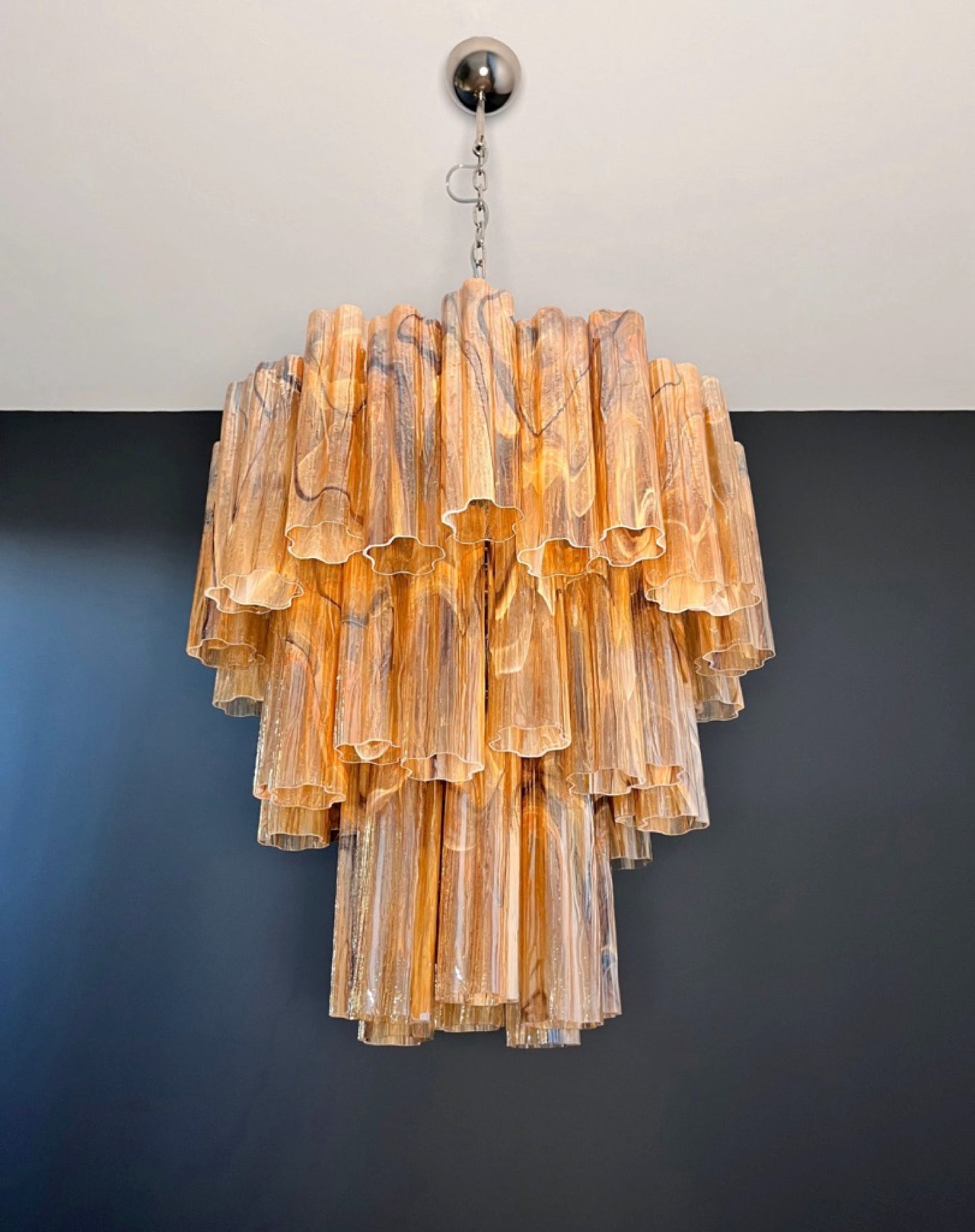 Murano Lysekrone | 48 Gule Alabaster Sorte Rørglass