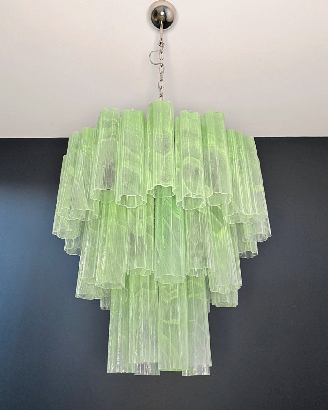 Murano Lysekrone | 48 Grønne Alabaster Rørglass